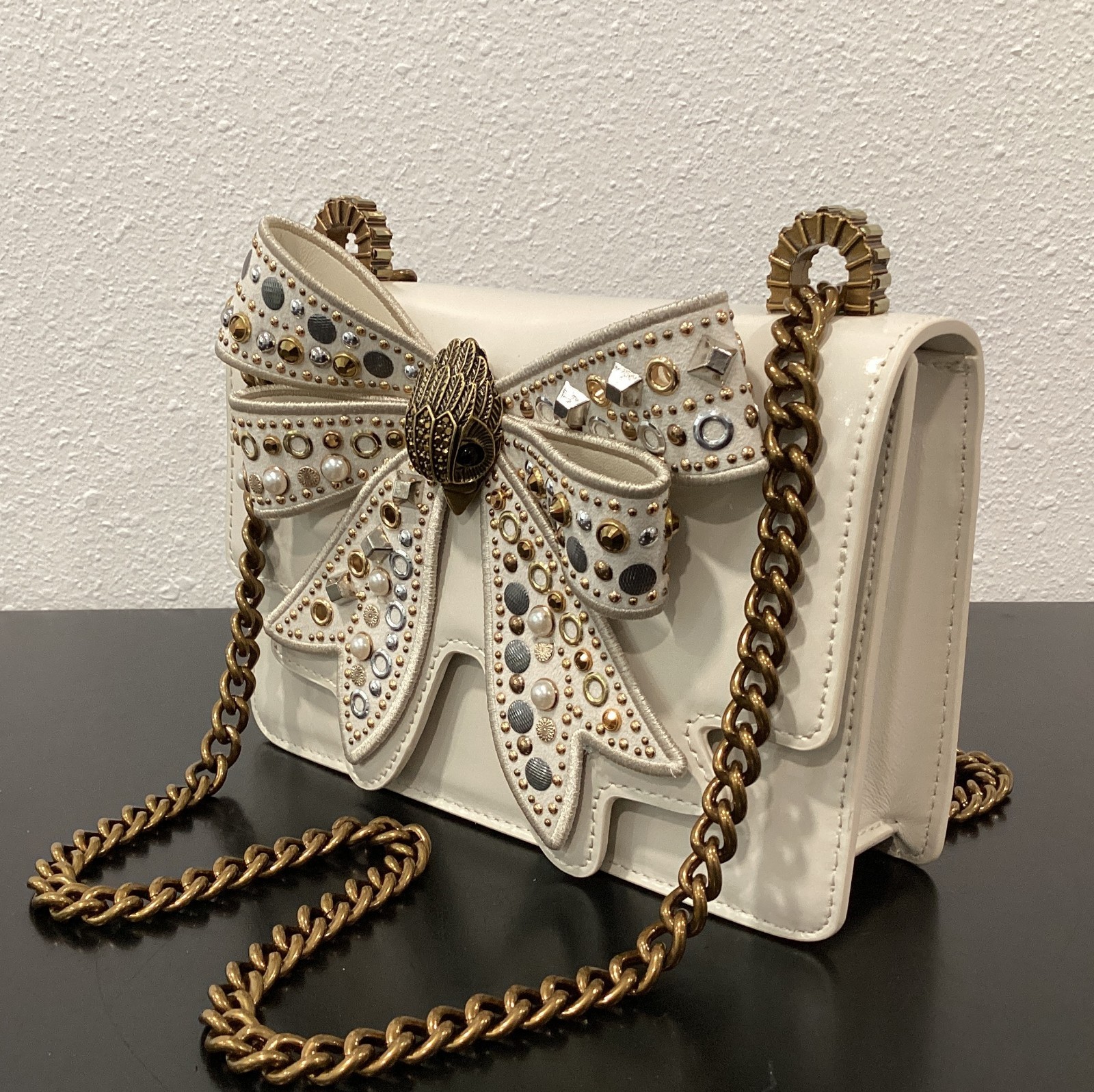 Kurt Geiger Small Shoreditch Bow Bone Leather Gems Studs 7.75″x5″x2.25″ Boxed