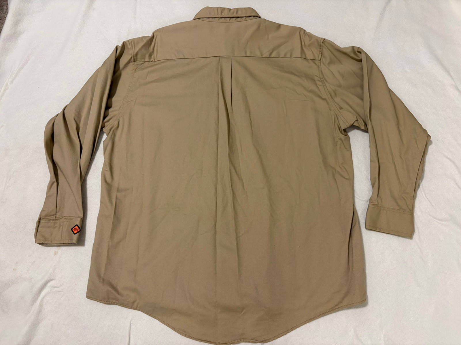 Wrangler Men FR Long Sleeve Button Down Work Shirt – XL Brand new, tags intact.