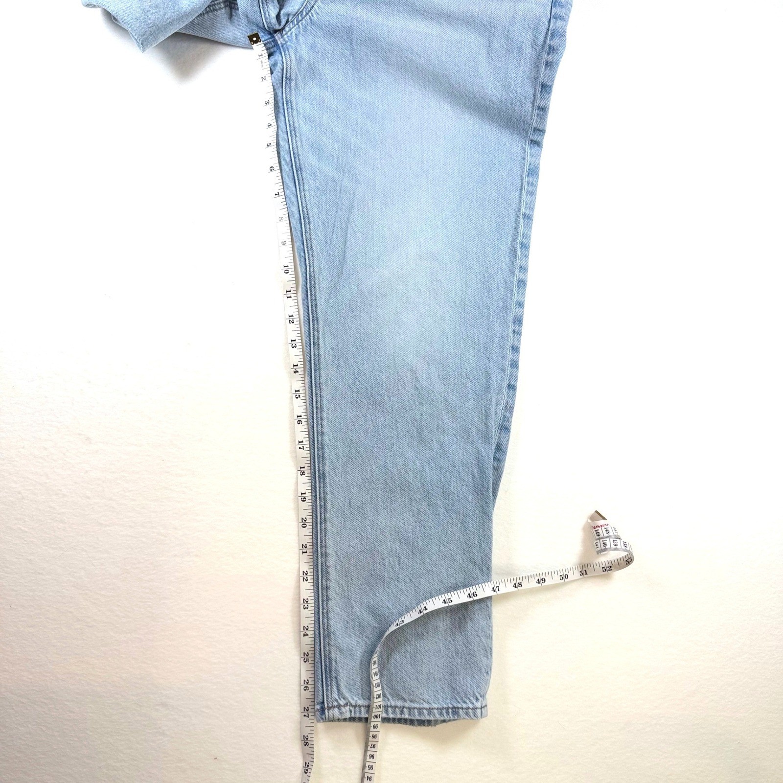 American Eagle Mom Jean Light Wash High Rise Strigid Denim Blue Size 12 Regular