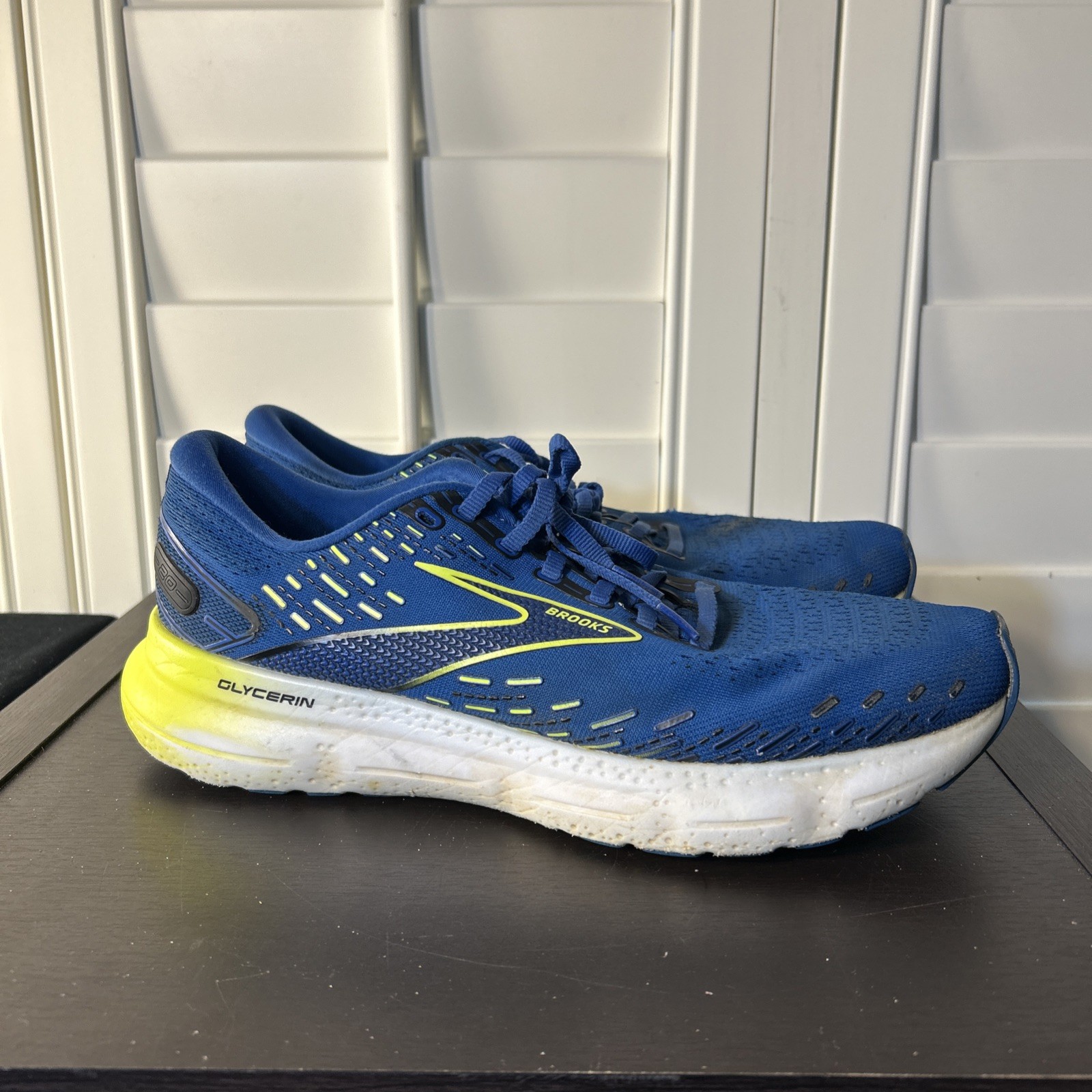 Brooks Glycerin Sz 10.5D Medium Electric Blue Shock Yellow Mens Shoes Sneakers