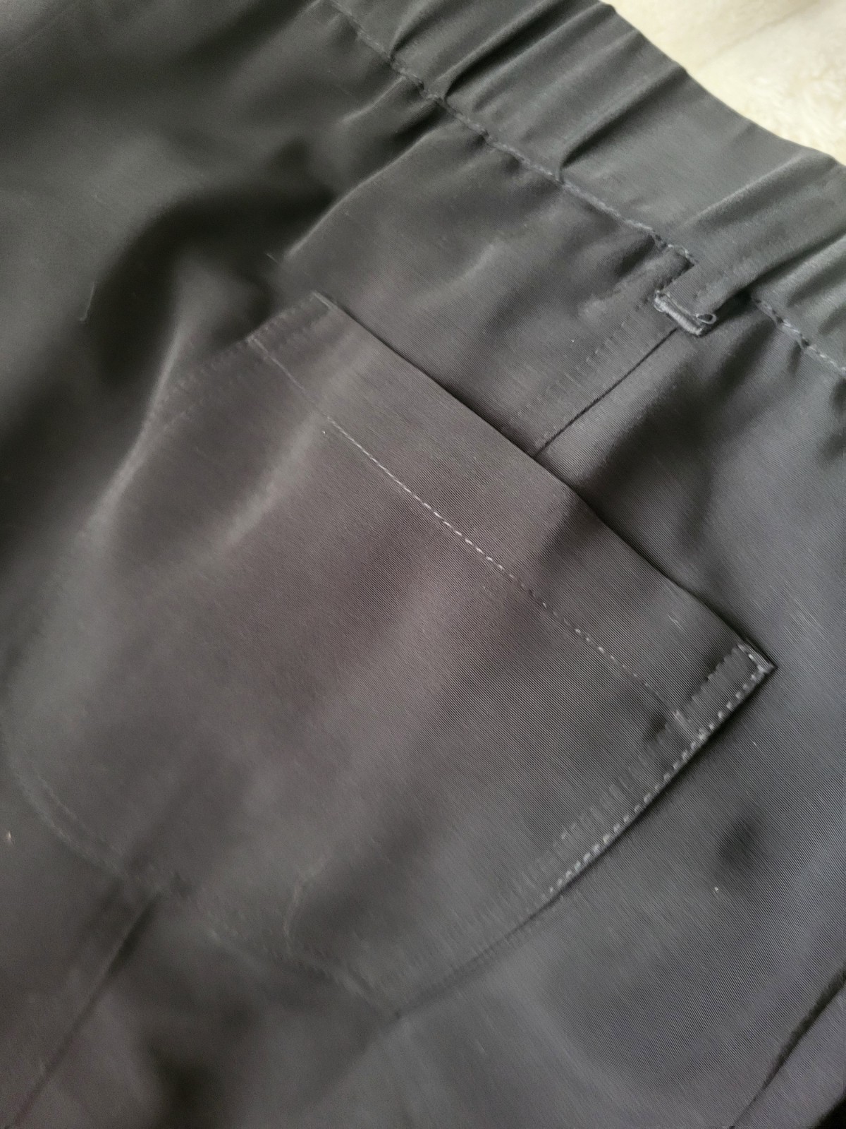 Calvin Klein Ladies Pants Small 30″ Black Gold Snap Pockets Button Accent Straps
