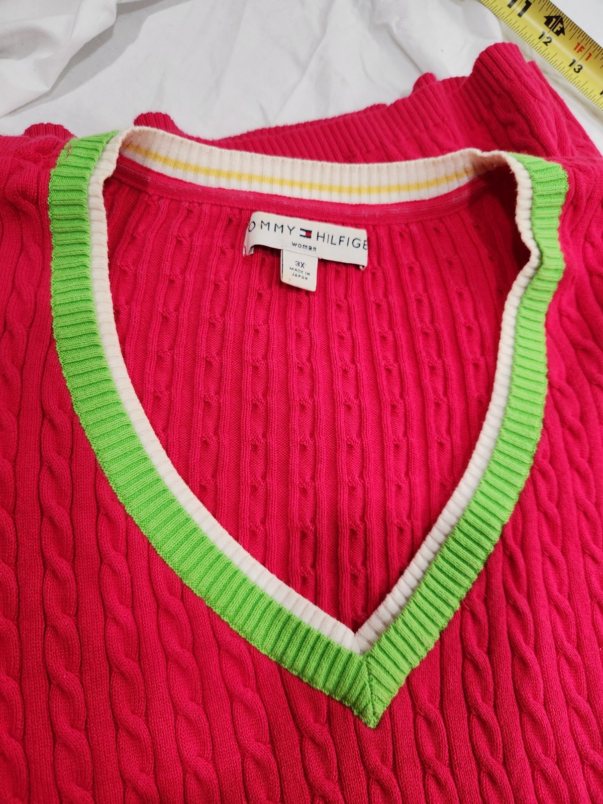 Tommy Hilfiger Women 3X S-Sleeve cable-knit sweater Fuchsia Pink V-Neck Logo