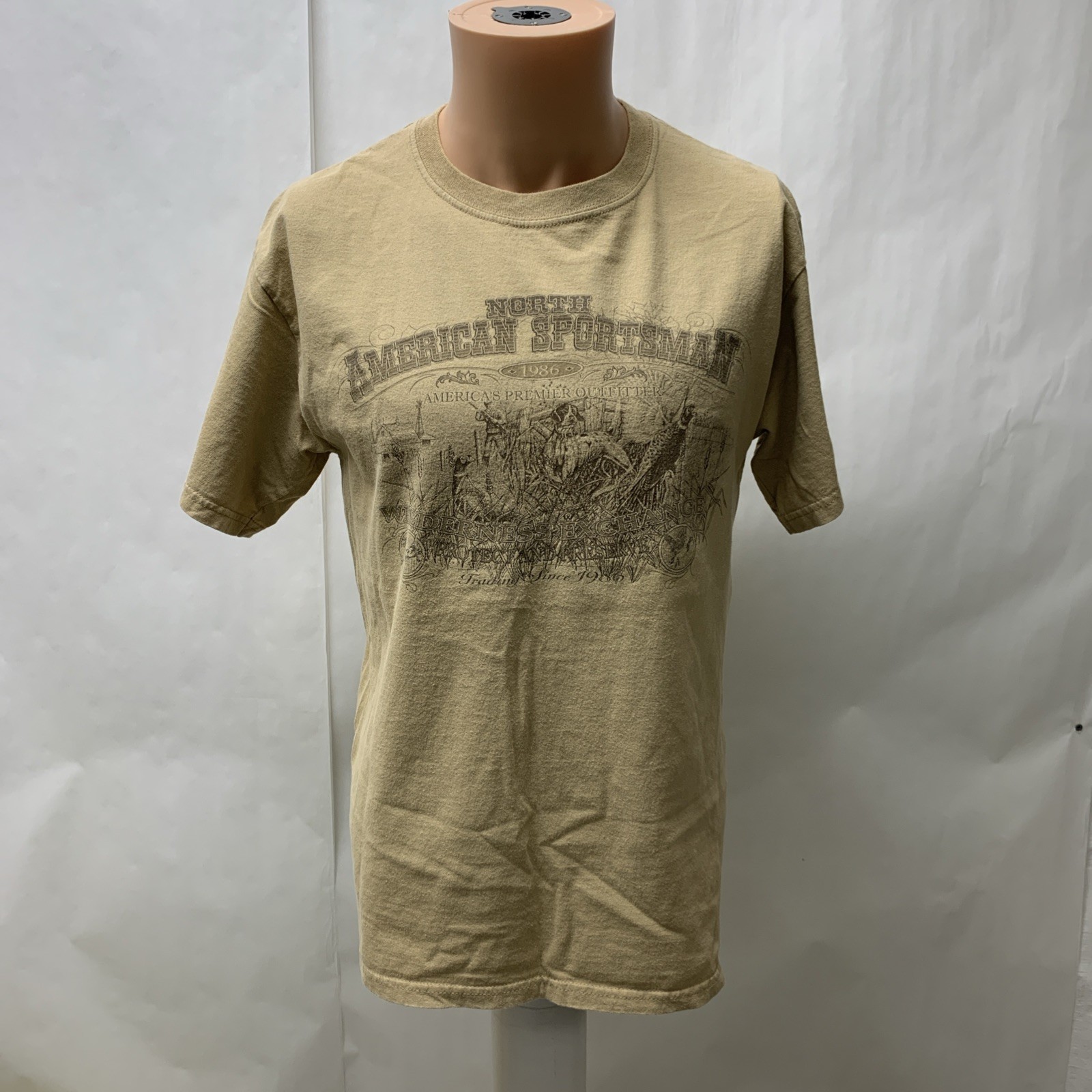 Vintage Sportsman Outfitters Mens Medium t shirt Pheasant Dog Outdoor Nature