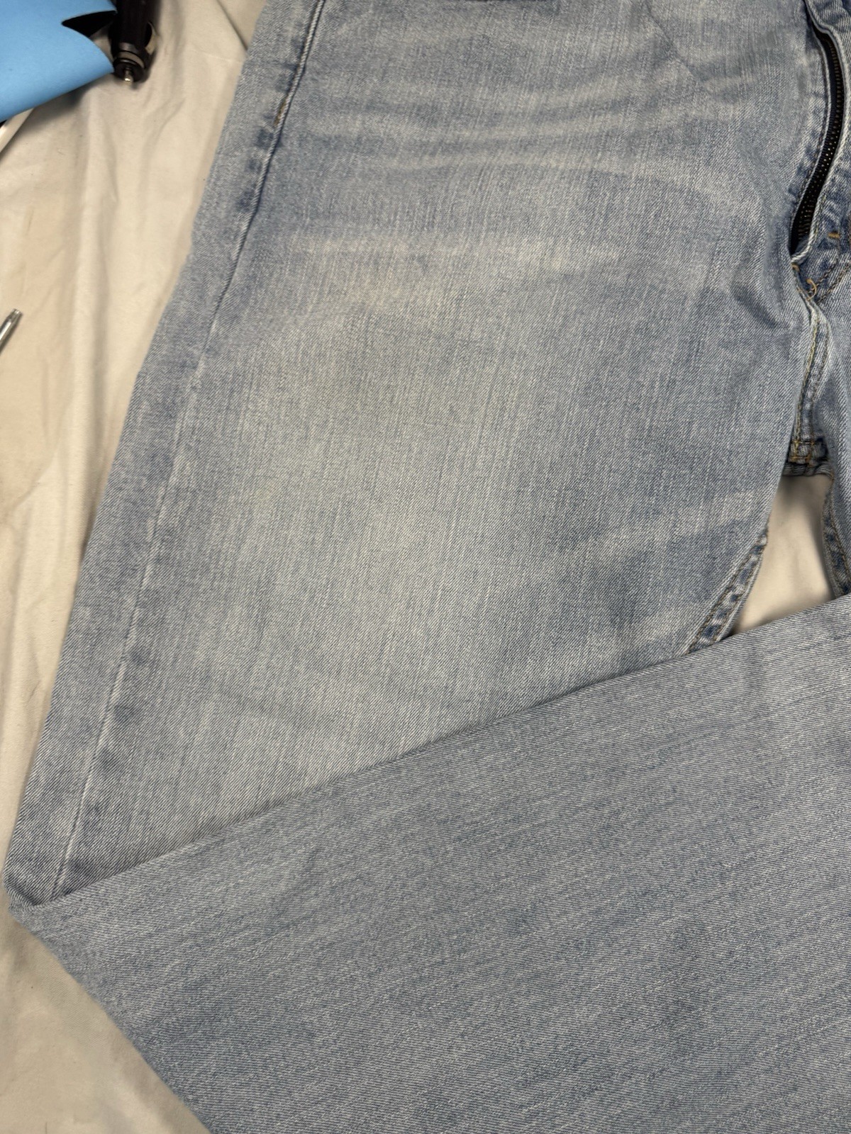 Levi’s 505 Regular Fit Jeans Men’s 40×30 Light Wash Straight Leg Denim