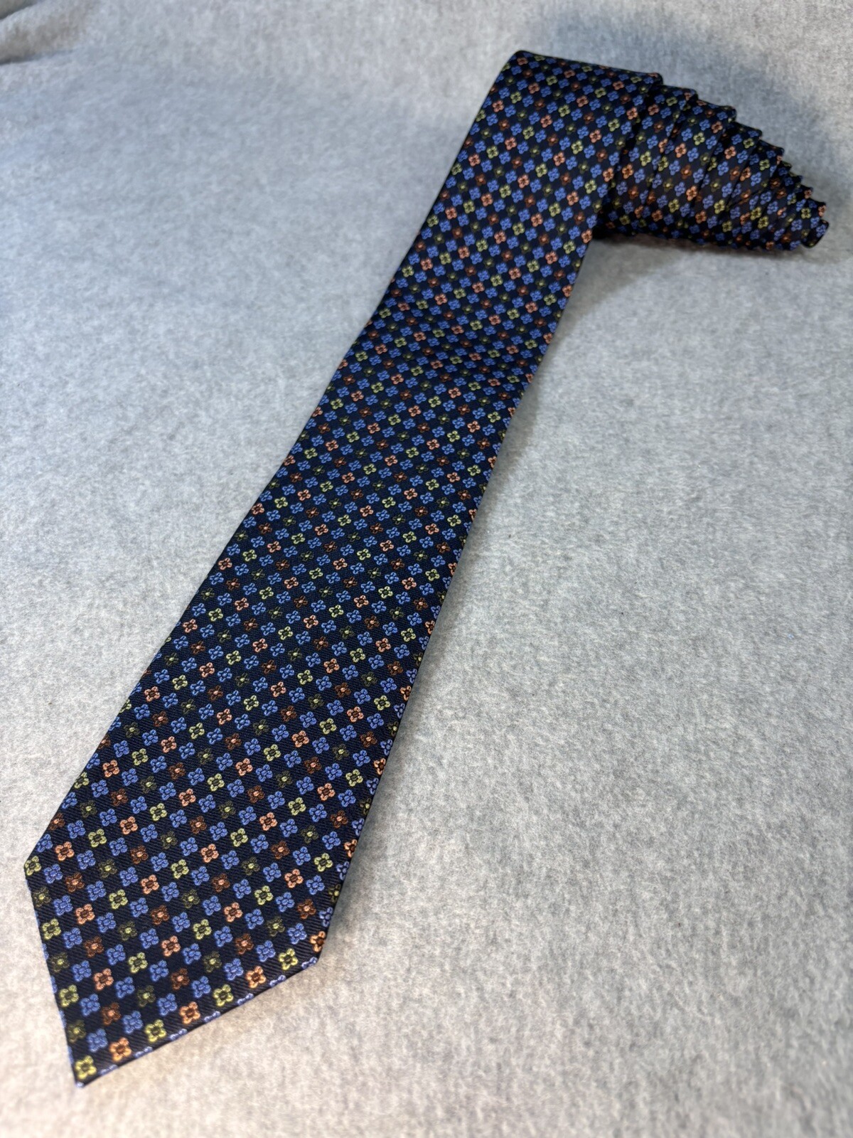 Corporate Image Tie Silk Floral Geometric Pattern Colorful L:58” W:3”