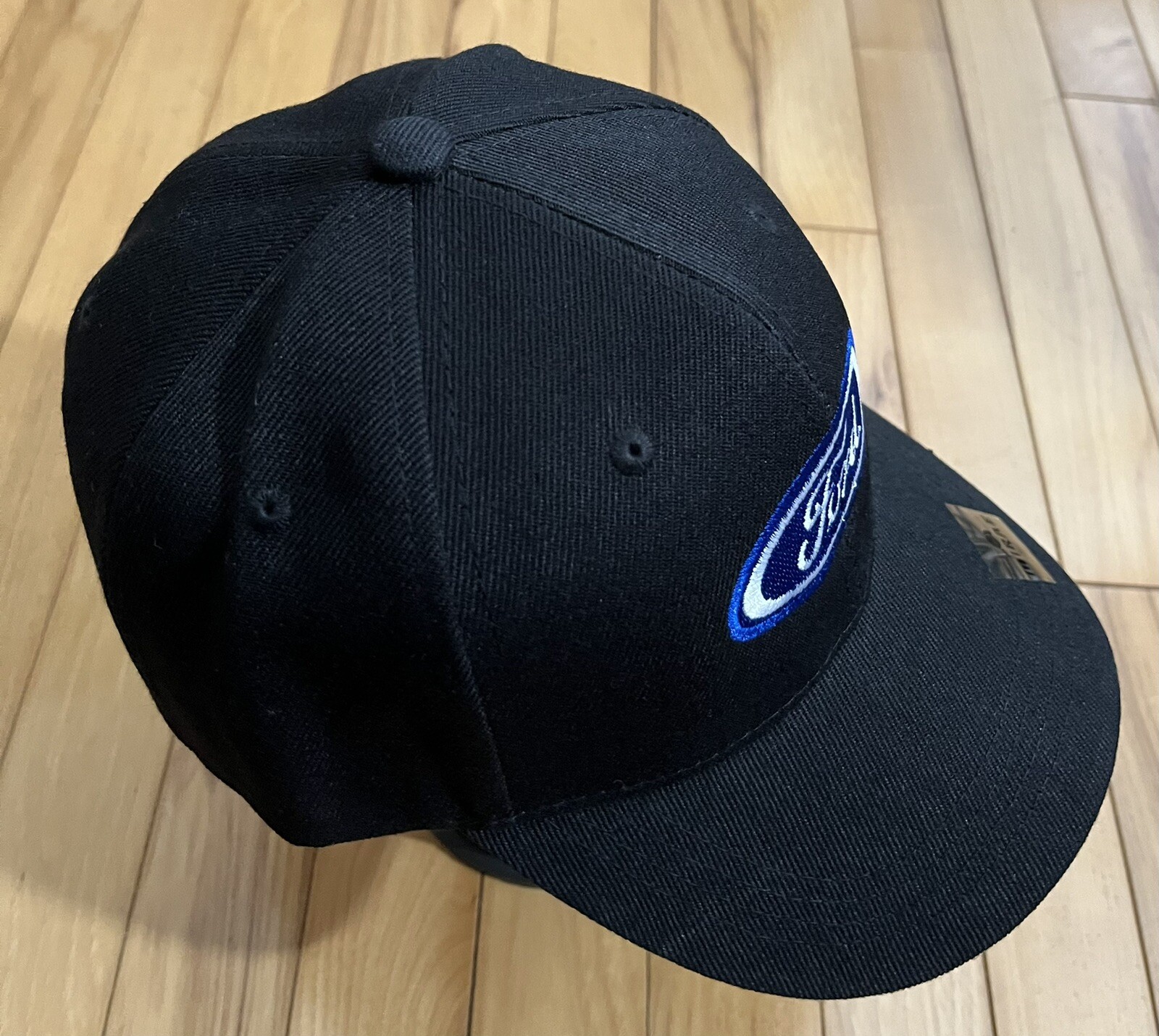 Auto-Car Ford Symbol Baseball Cap. *** A hat worth more than its price.