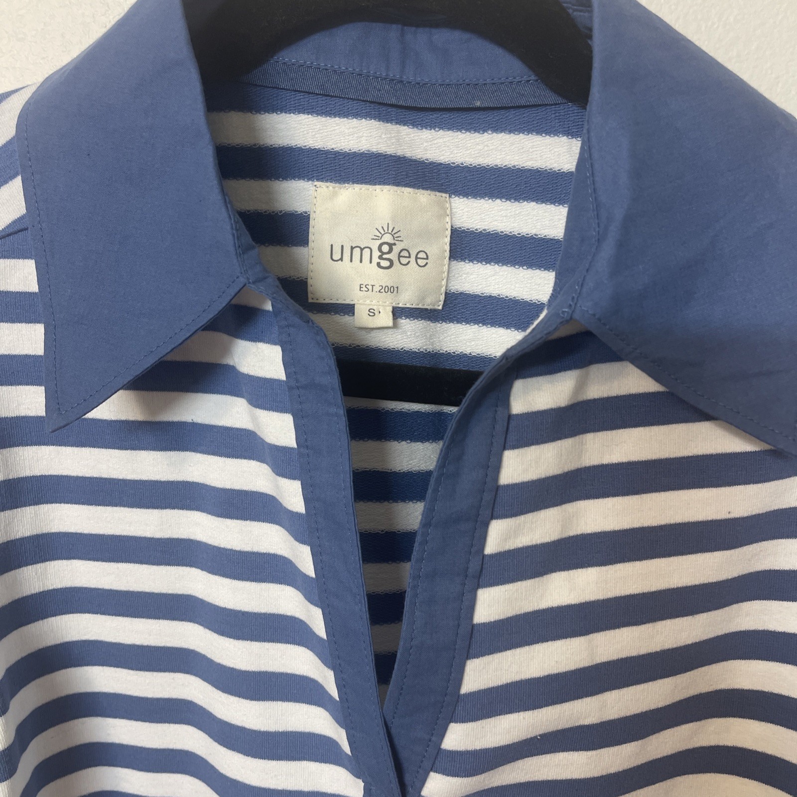 Umgee Branded Top with Blue and Horizontal Stripes with Solid Blue Collar Sz Sm