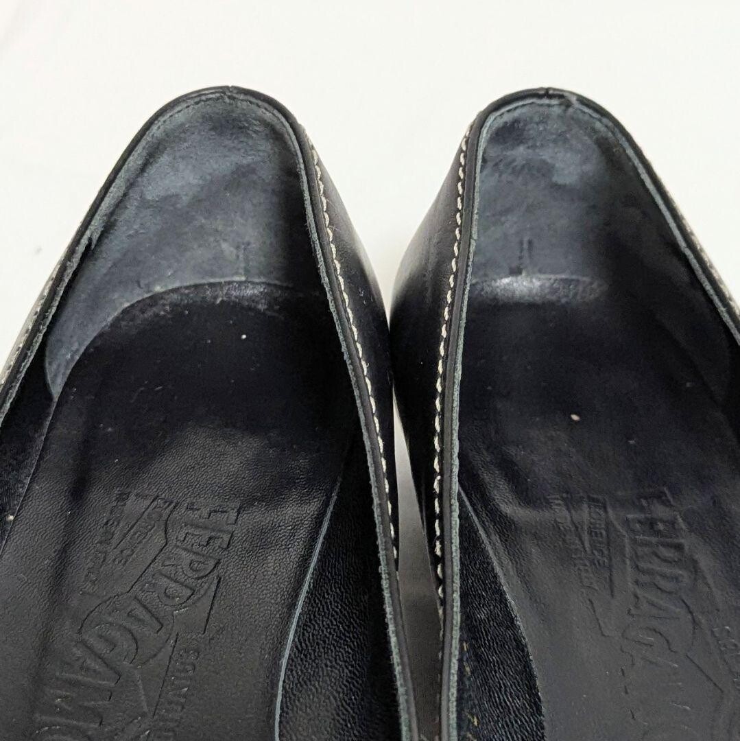 Salvatore Ferragamo Gancini Black Leather Pump 5.5D Office Heel Auth