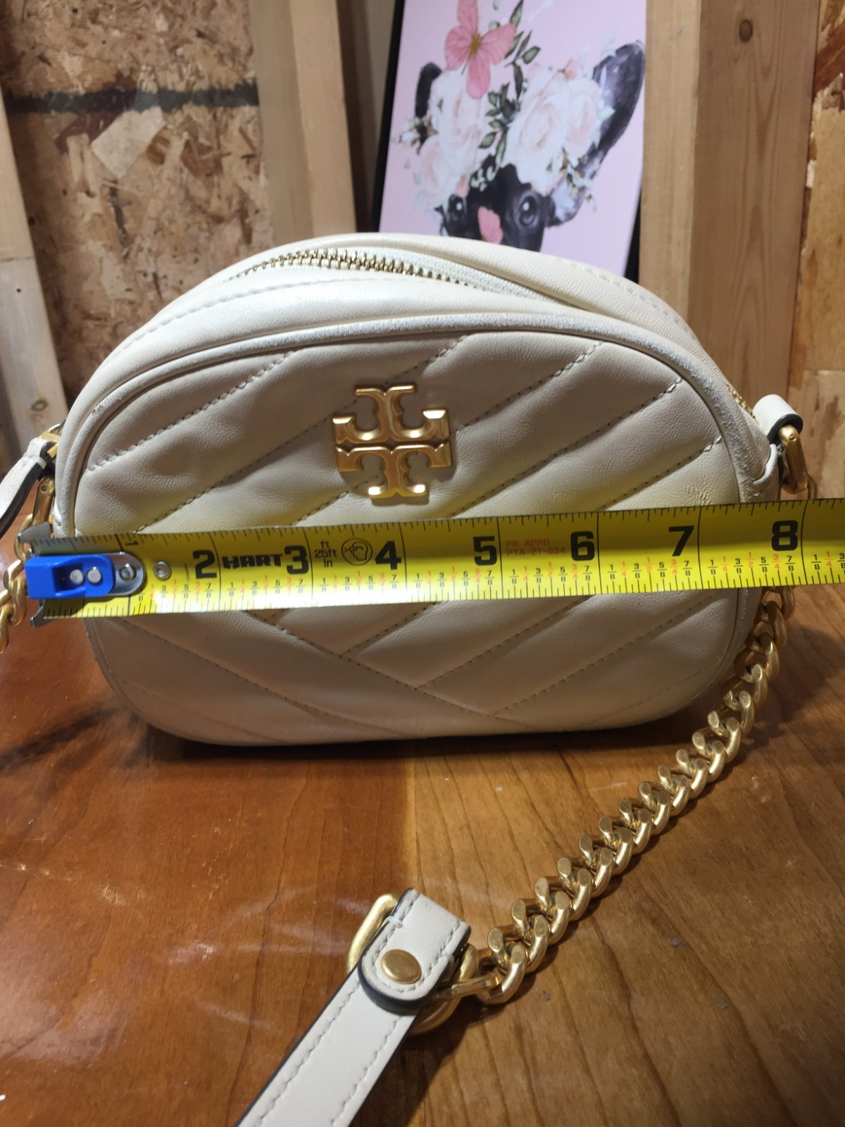 Tory Burch Kira Chevron Small Camera Bag Cream Leather Gold-Tone Hardware Logo