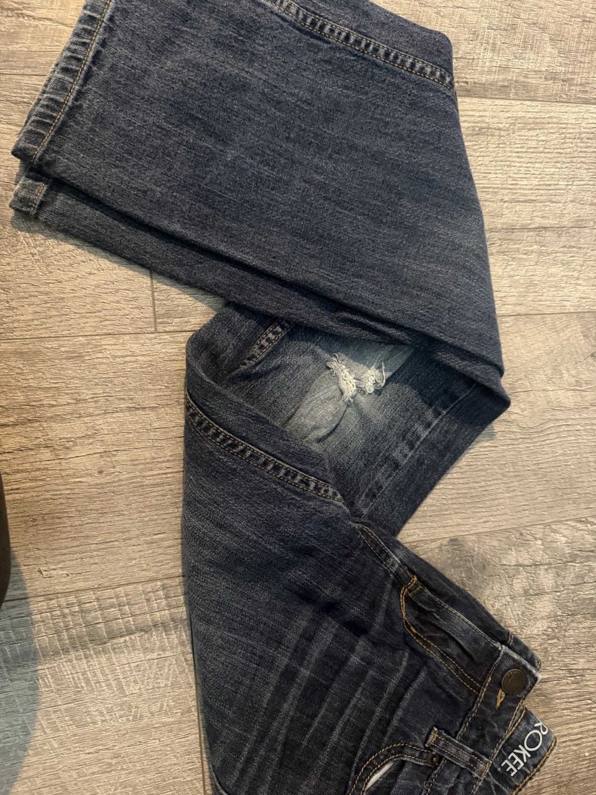 Rokée Women’s Dark Wash Blue Straight Leg Jeans Mid Rise Distressed 5-Pocket