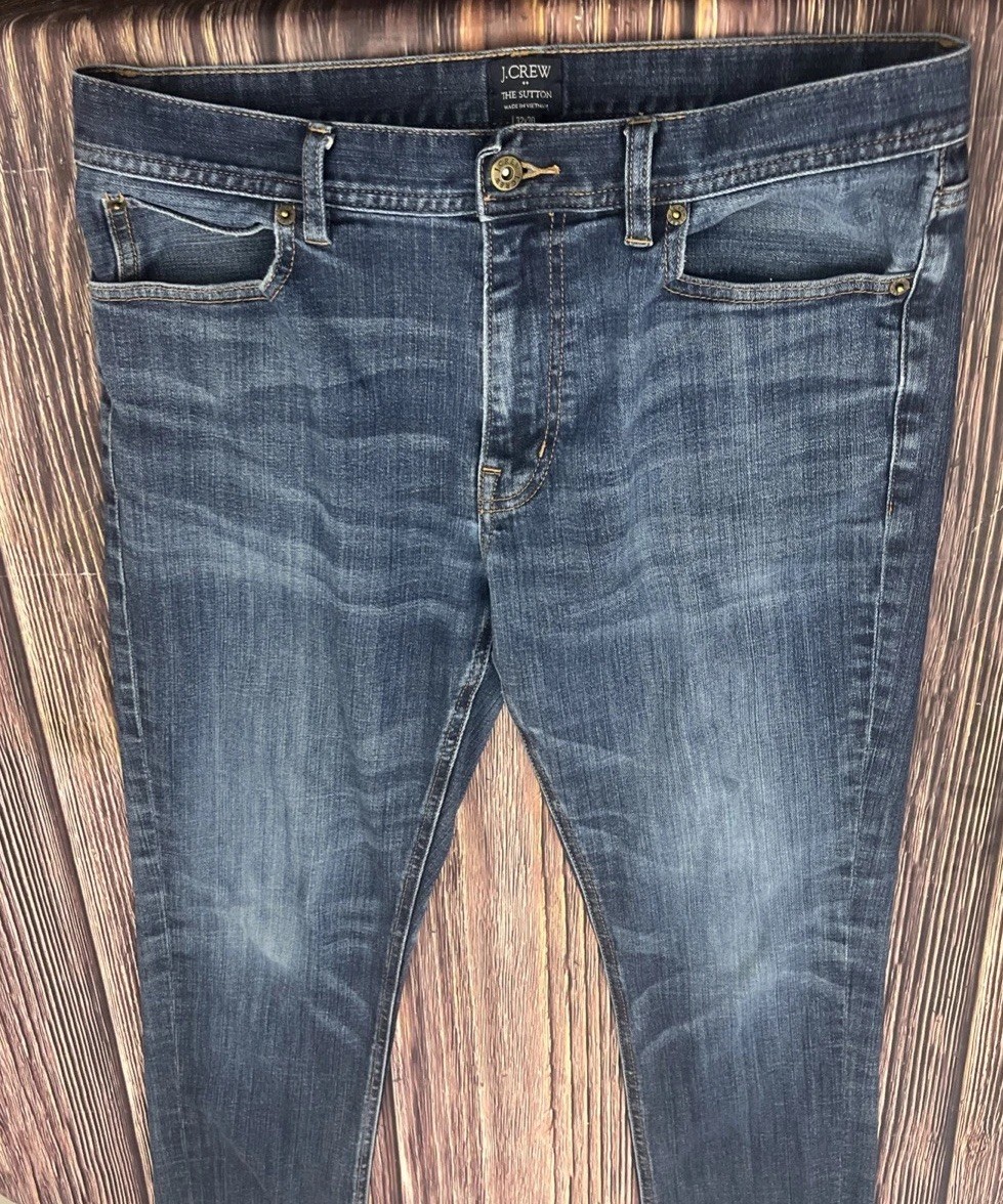 J CREW Jeans The Sutton Dark Wash Mens Size 32×30 (Measures 33×29)