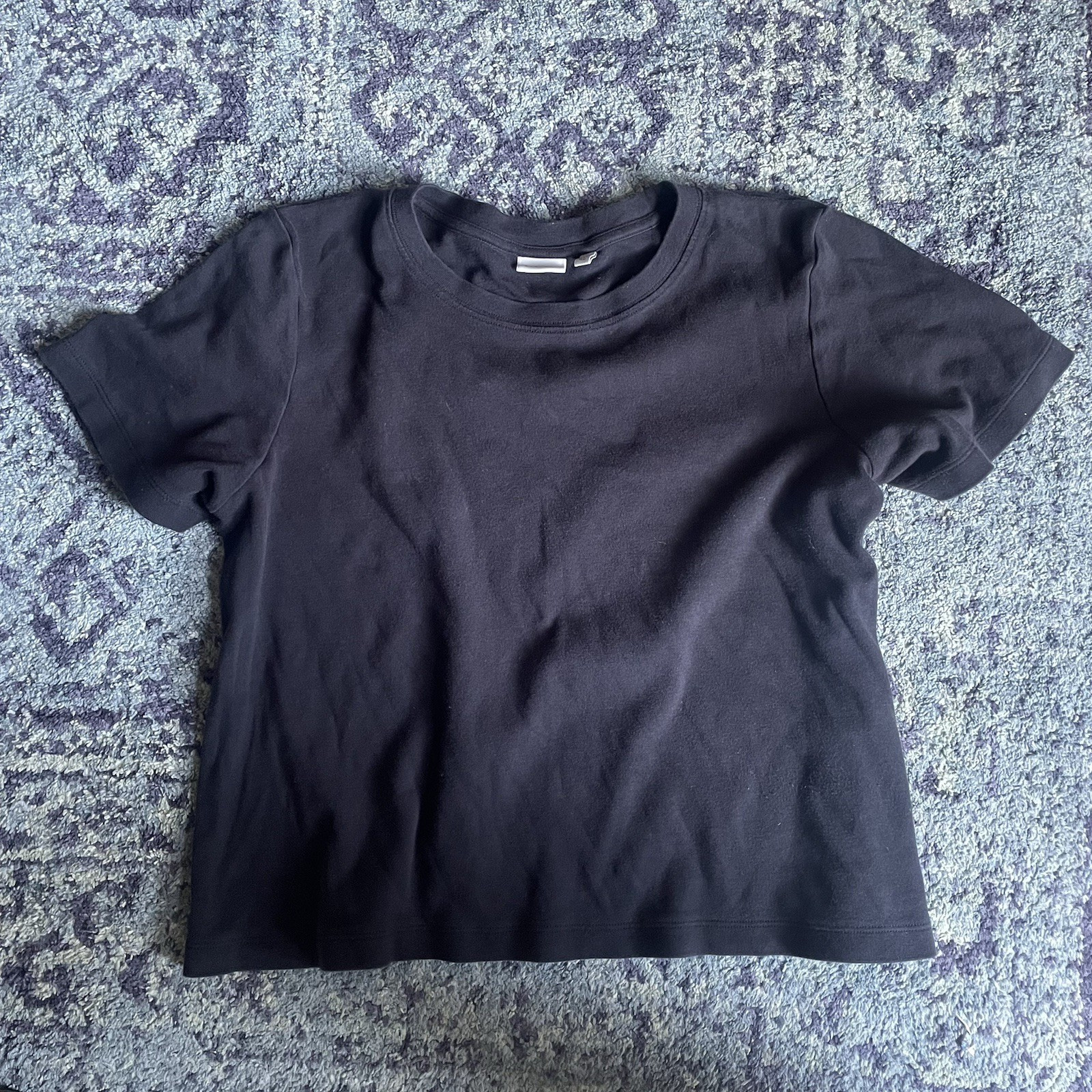 100% Organic Black Tee Women’s T-Shirt From Aritzia Size XL True To Size EUC