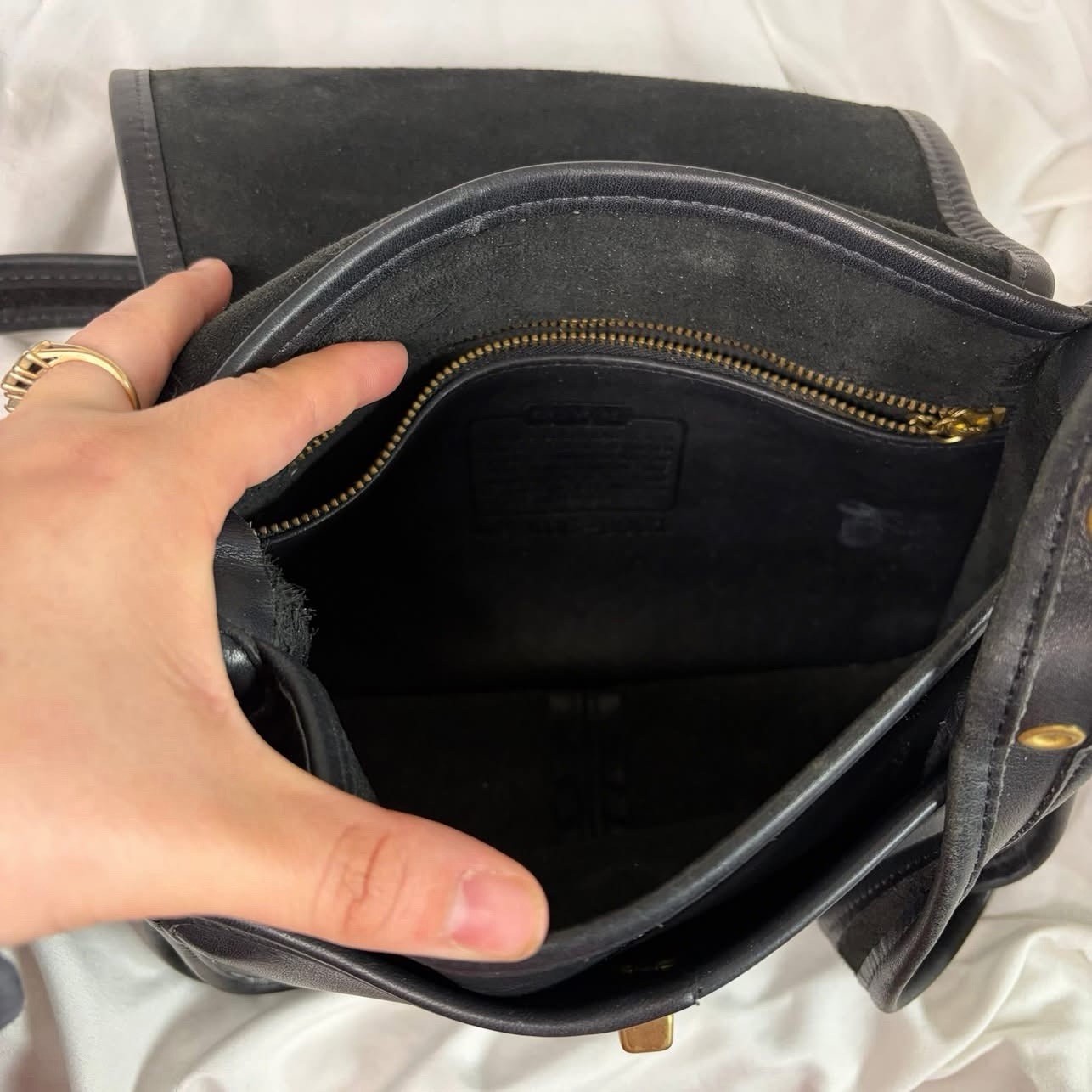 Vintage Coach Rambler’s Legacy Shoulder Bag 9061 in Black Glovetanned Leather