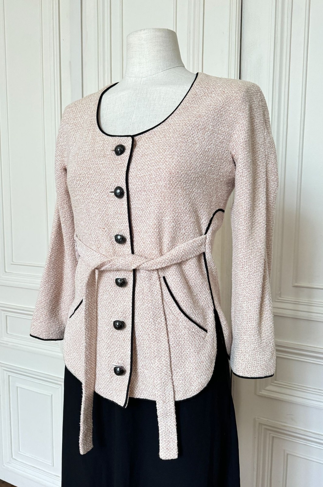 Chanel Spring 2012 Pale Pink Tweed Jacket Size 34 / XS