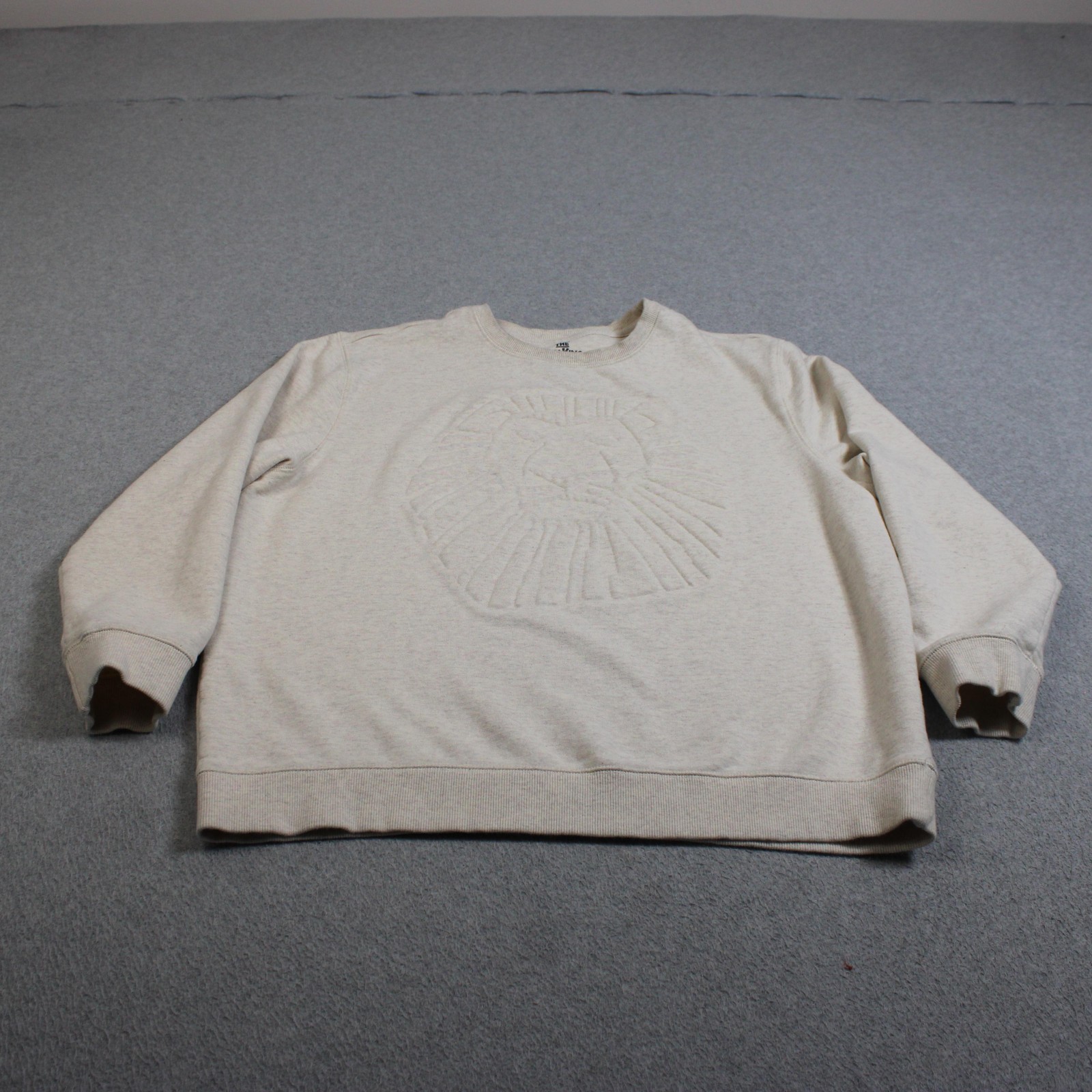 Disney Lion King Sweatshirt Mens XL Beige Tonal Lion Fleece Pullover Musical