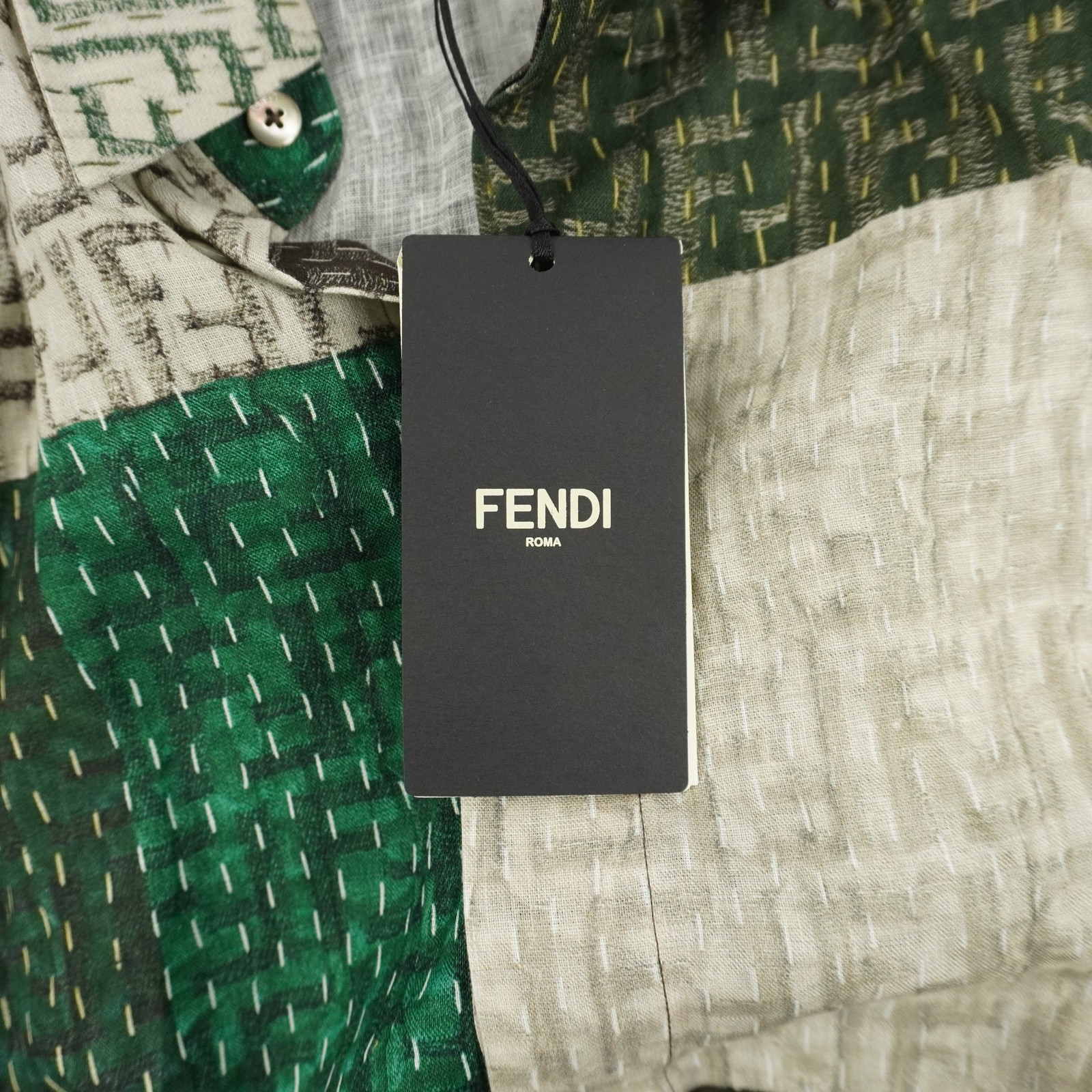 Fendi FF Patch Button-Up Linen Shirt In Pecan And Jungle – Men’s Size EU 42