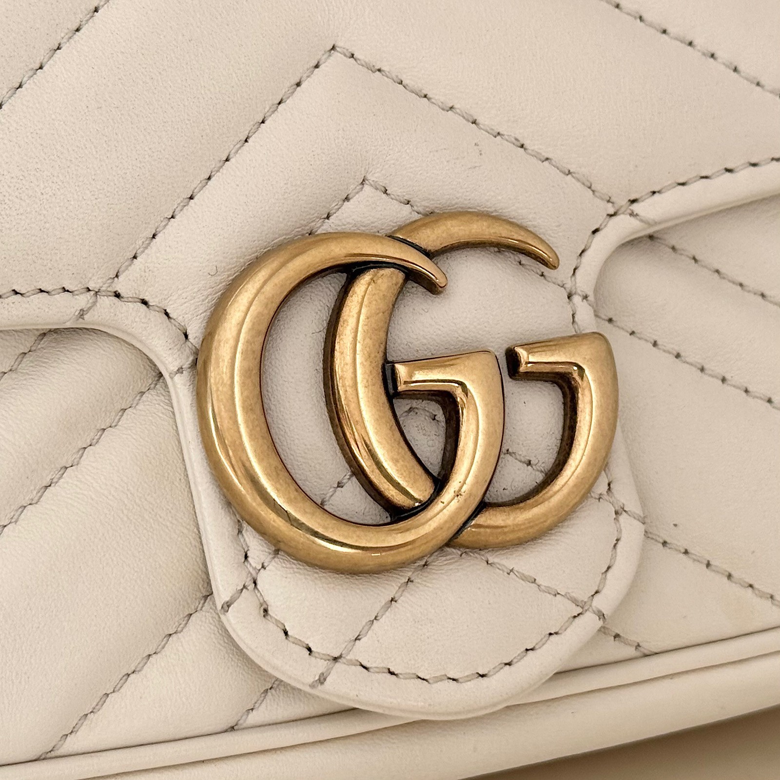 GUCCI GG Marmont 476433 Leather Chain Shoulder Bag White Crossbody with Dust Bag