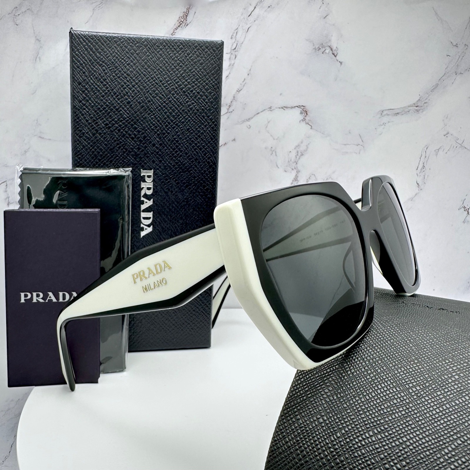 PRADA Sunglasses PR15WS 09Q5S0 Black White Symbole Gold Women’s New