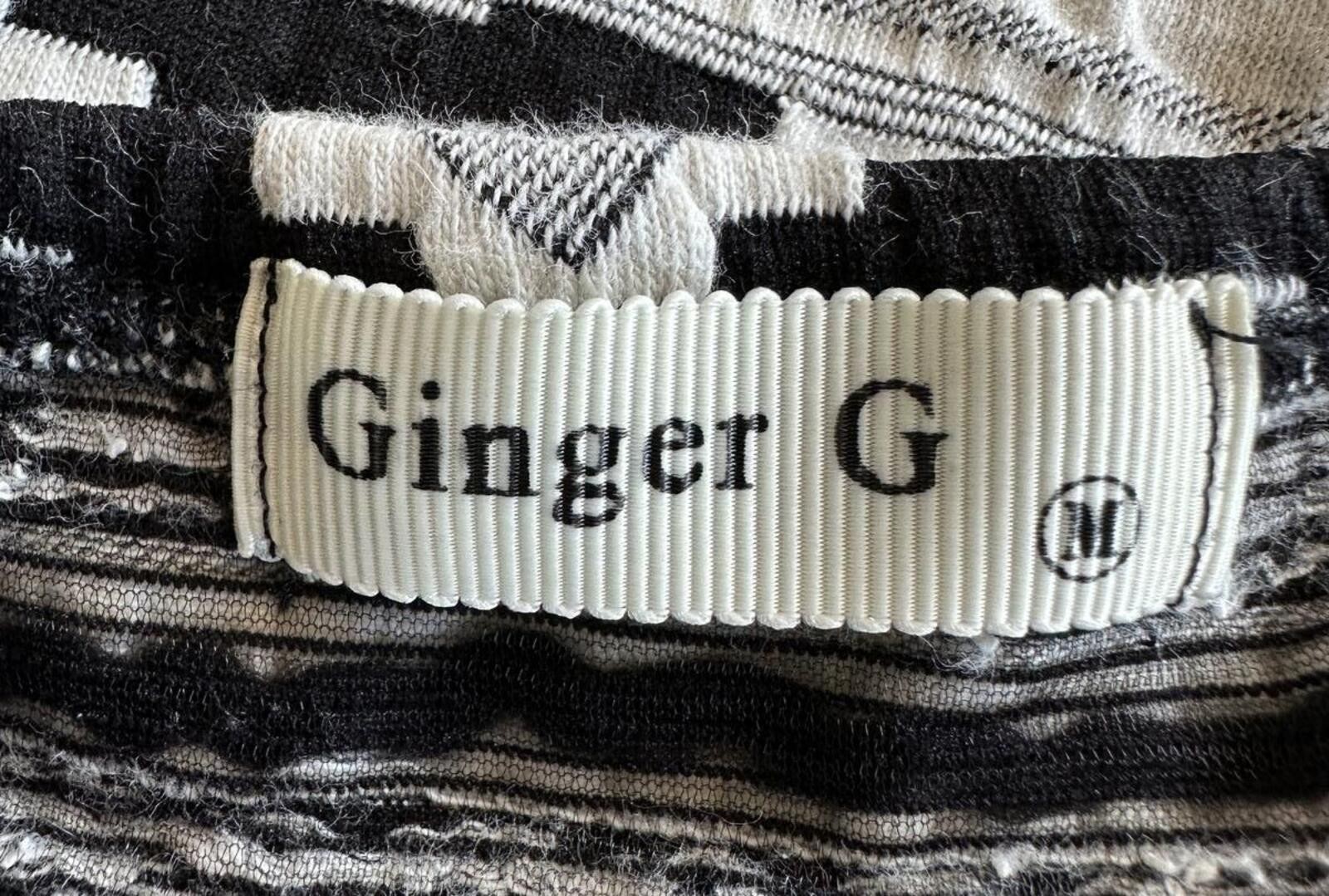 Ginger G Aztec Print Crop Tank Top Women’s Medium Black White Southwest Boho