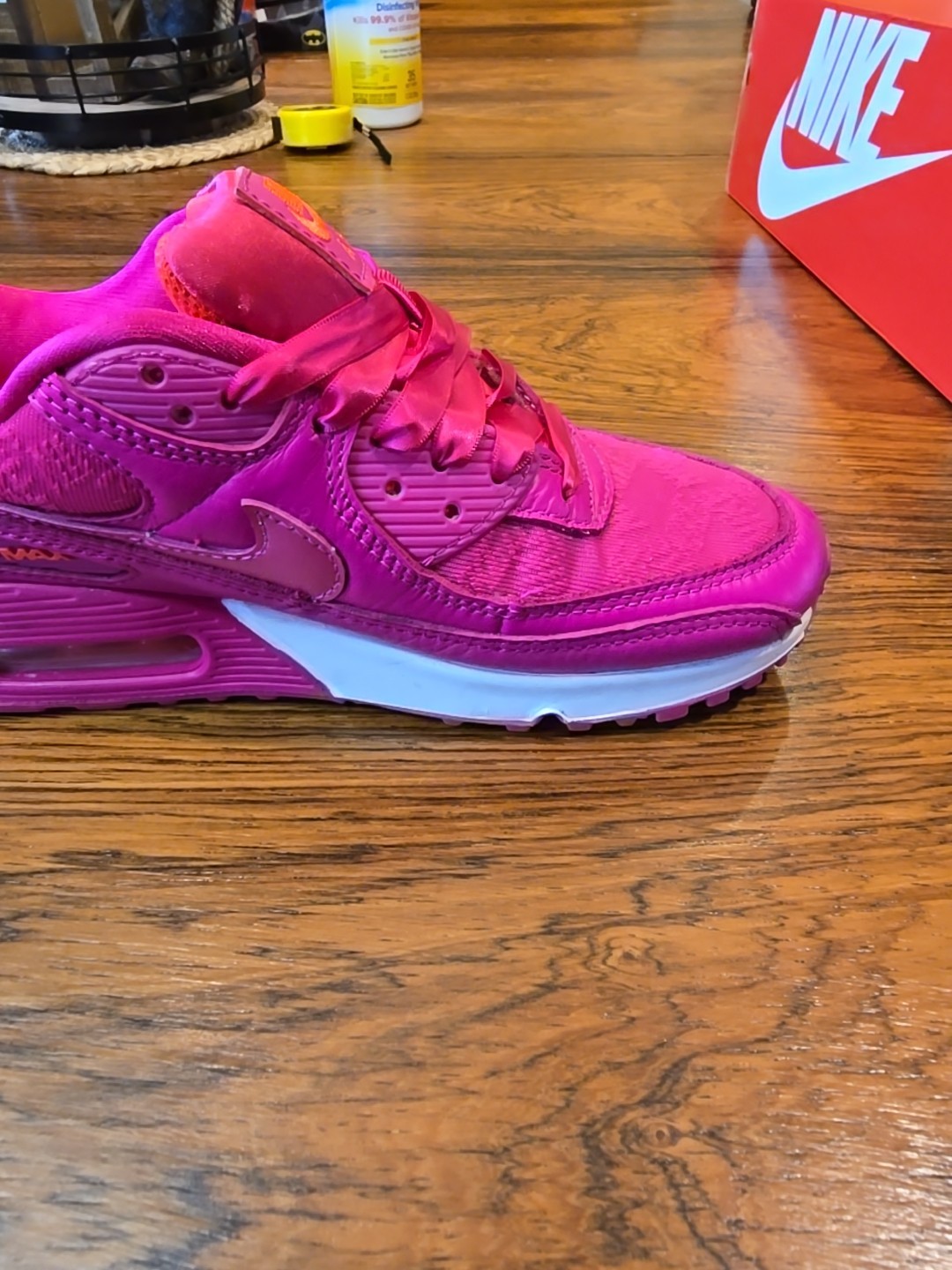 Size 7.5 -Nike Air Max 90 ‘Valentine’s Day’ (DQ7783-600)