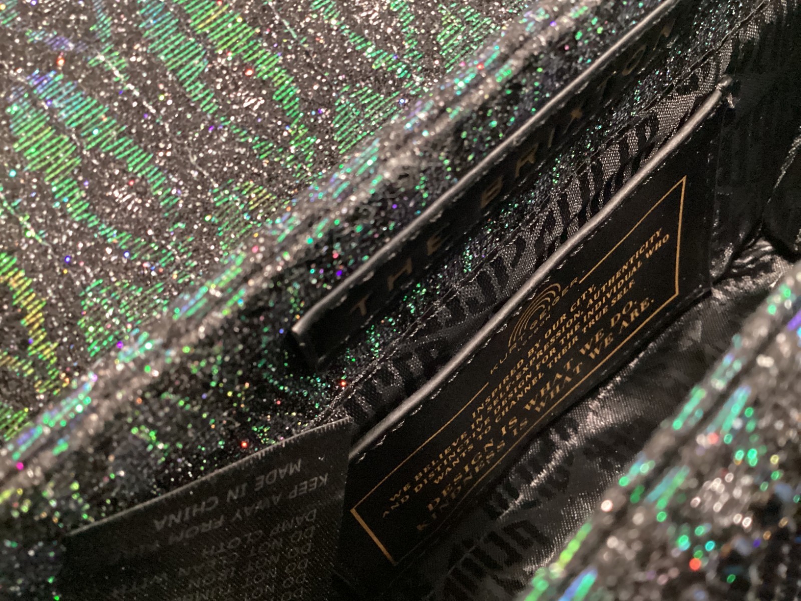 Kurt Geiger Mini Brixton Iridescent 8″x5.5″x2.25″ Lock Metallic Fabric Crystals