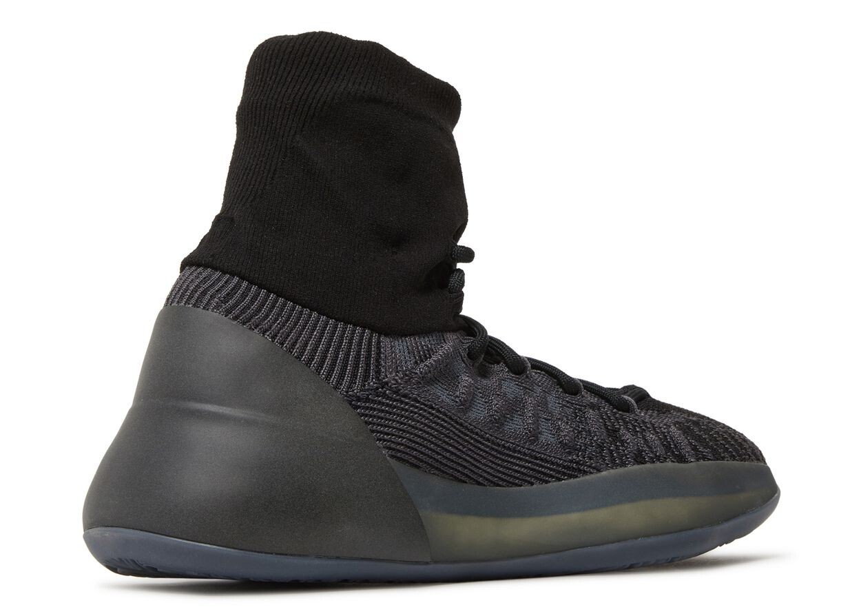 Size 9.5 – adidas Yeezy Basketball Knit Onyx