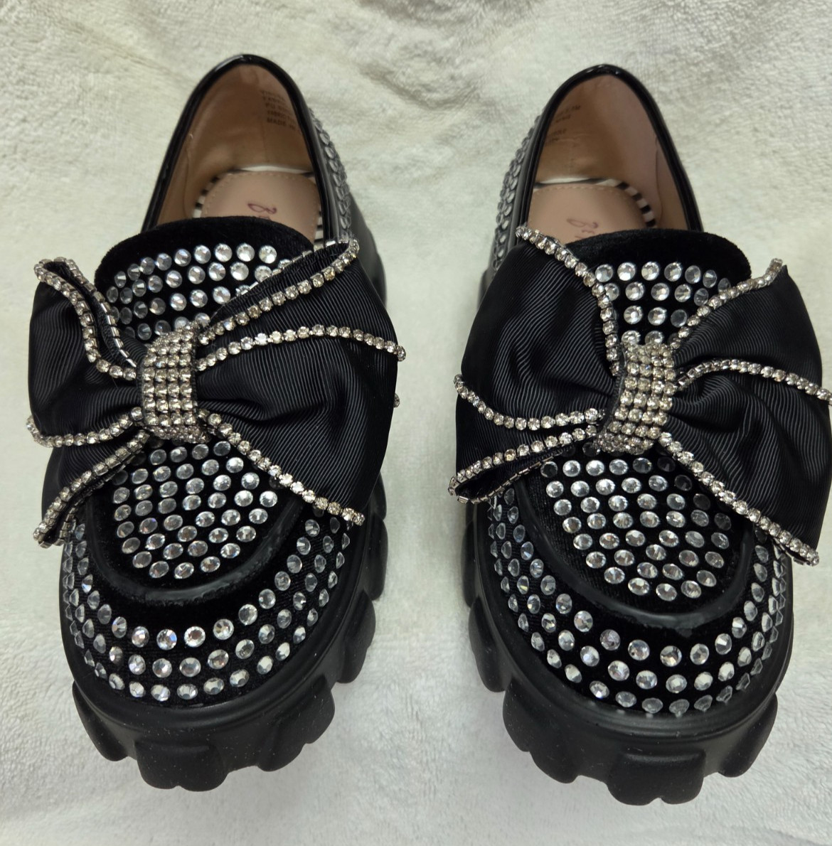 Betsey Johnson Vincent Bow Black Rhinestone Chunky Platform Loafer Women’s 5.5 M