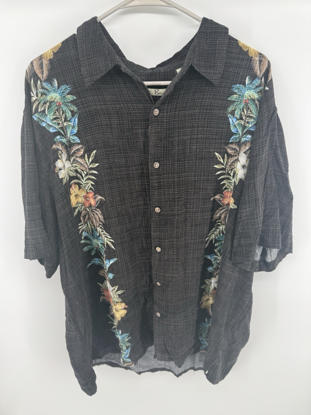 BATIK BAY Men’s 100% Rayon Button Up Shirt Hawaiian Floral Large Gray