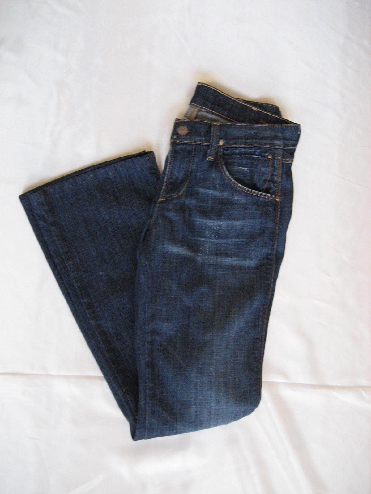 COH Size 27 Kelly Stretch Low Rise Bootcut 98% cotton 2% Elastane Med Blue