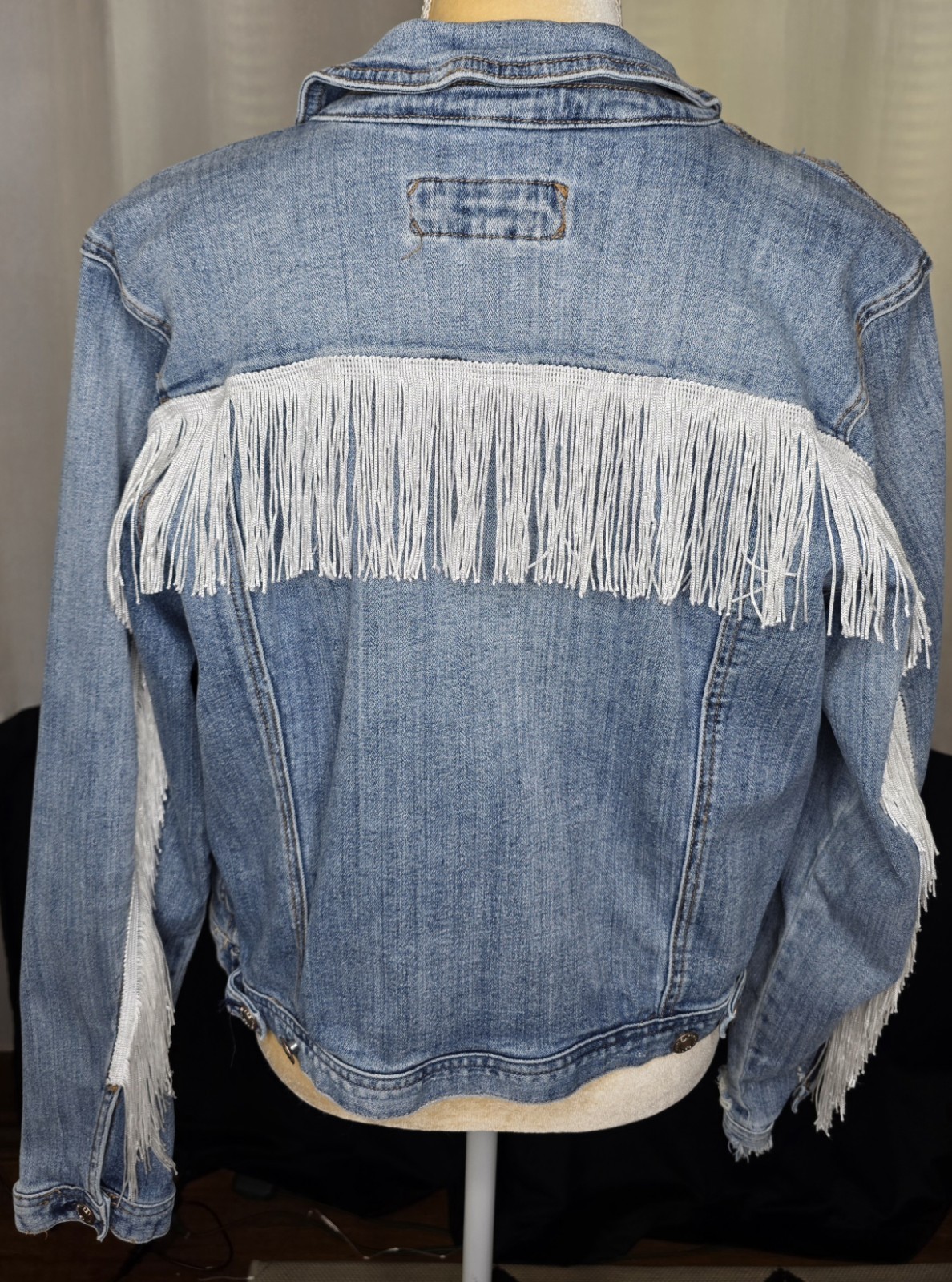 Distressed Fringe Denim Jacket L Y2K Boho Western Statement Cowgirl Vibes Rodeo