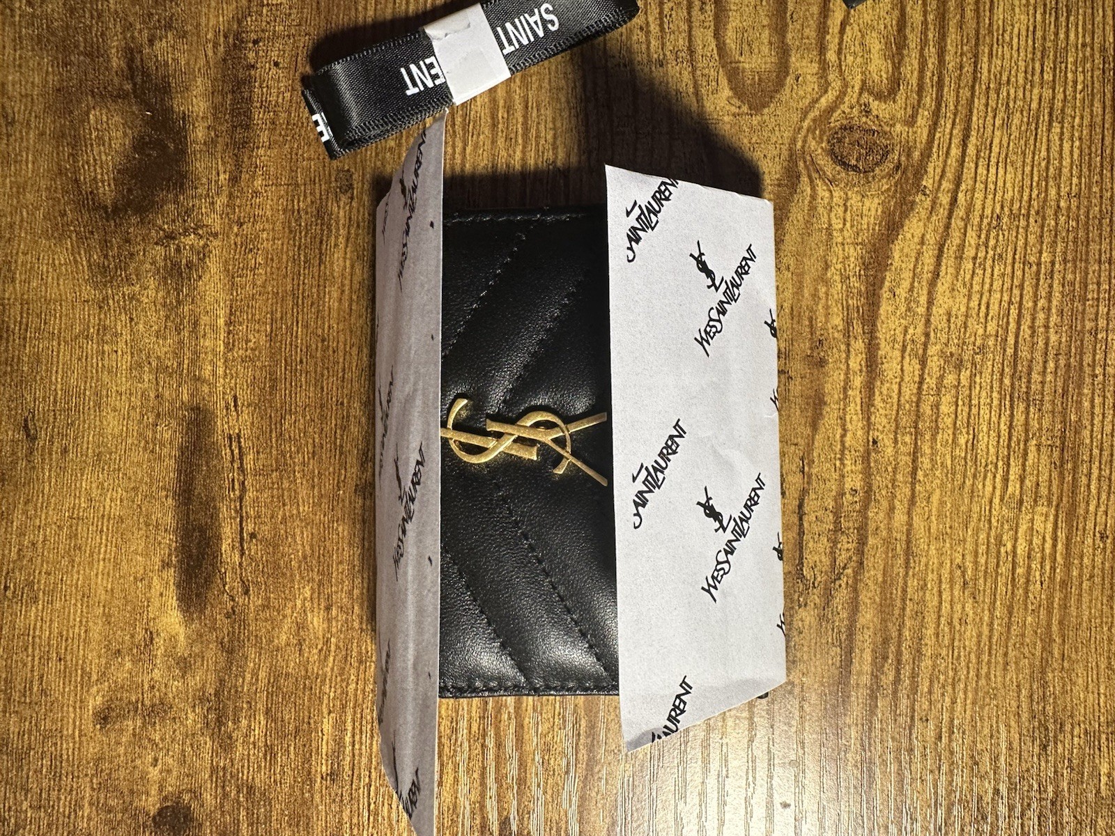 Saint Laurent Black Quilted YSL Logo Women’s Card Wallet Card Case Credit Card