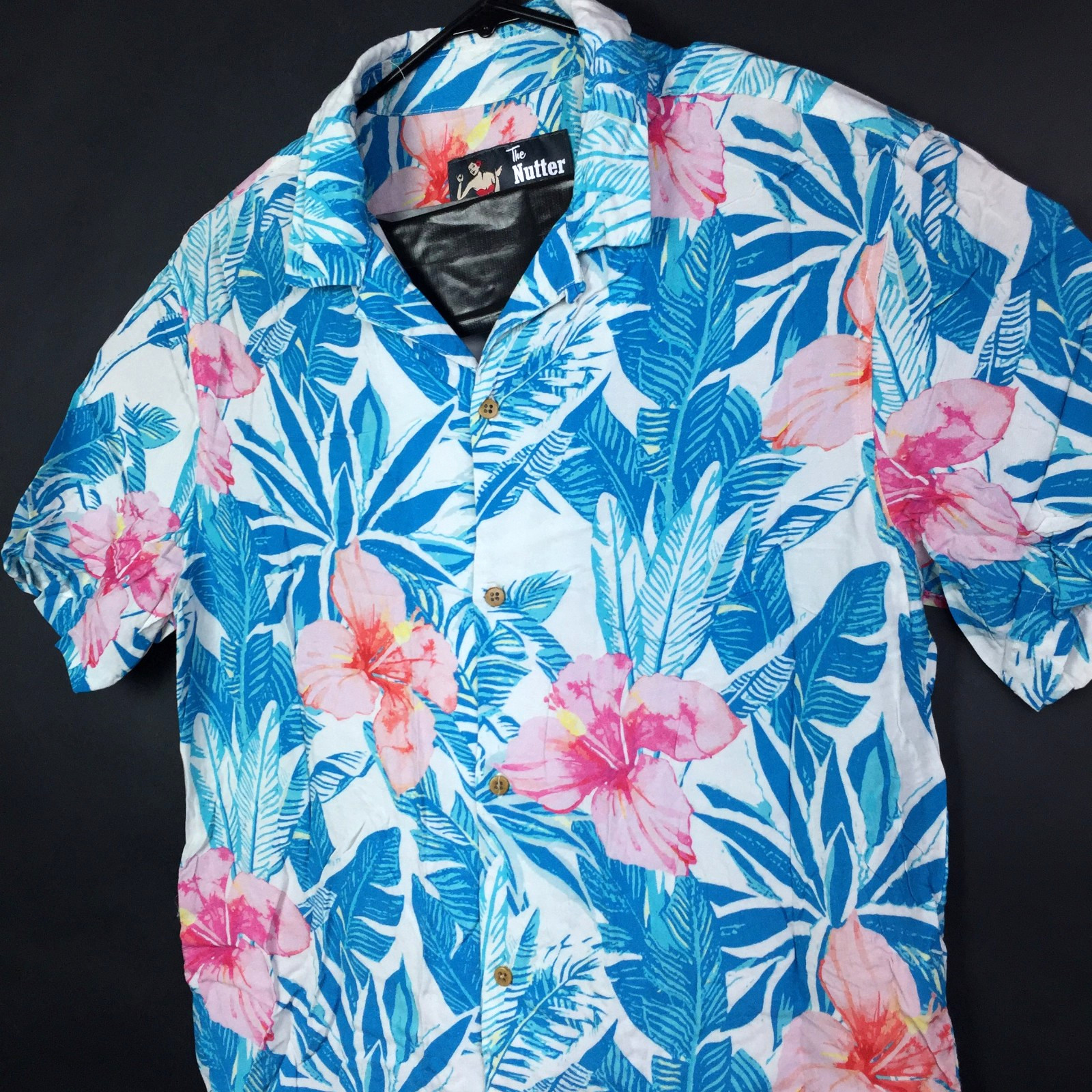 Chubbies The Nutter Mens Medium Blue Palm Pink Hibiscus Wood Button Hawaiian 40″