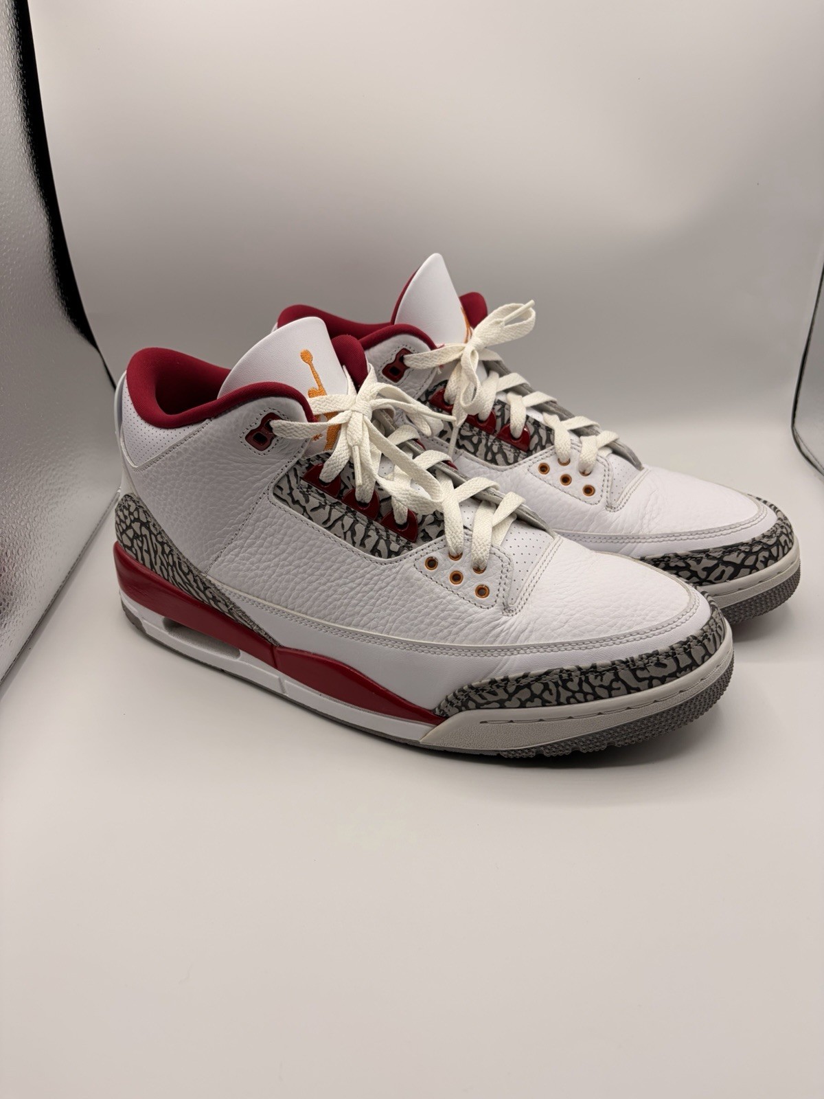 Nike Air Jordan 3 Retro Cardinal
