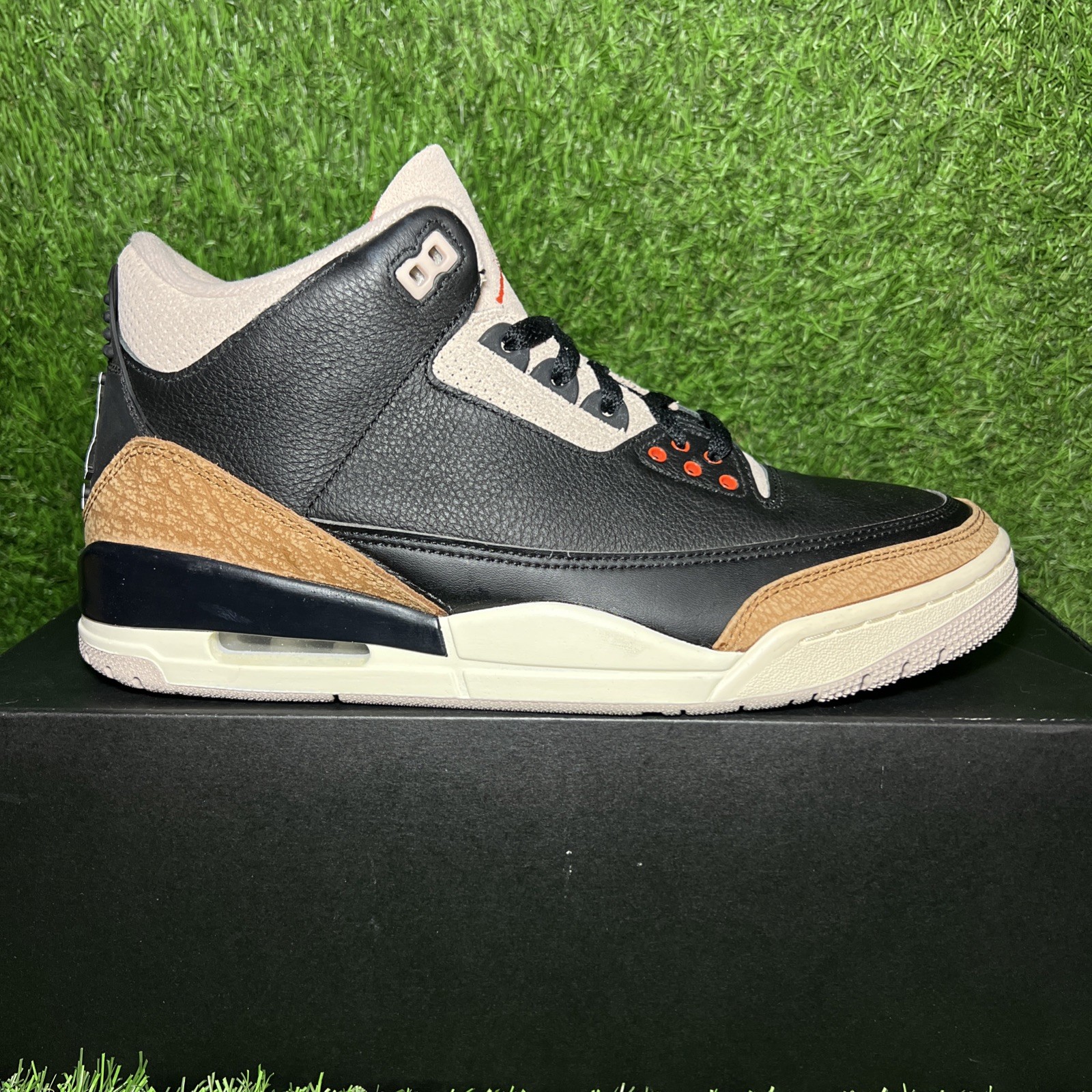 Size 10 – Jordan 3 Retro Mid Desert Elephant RIGHT SHOE ONLY