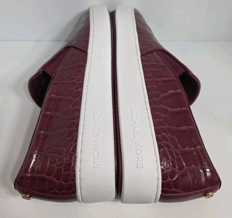 MICHAEL KORS KEATON Slip On Sneaker Crocodile Embossed Burgundy Women’s 9M EUC