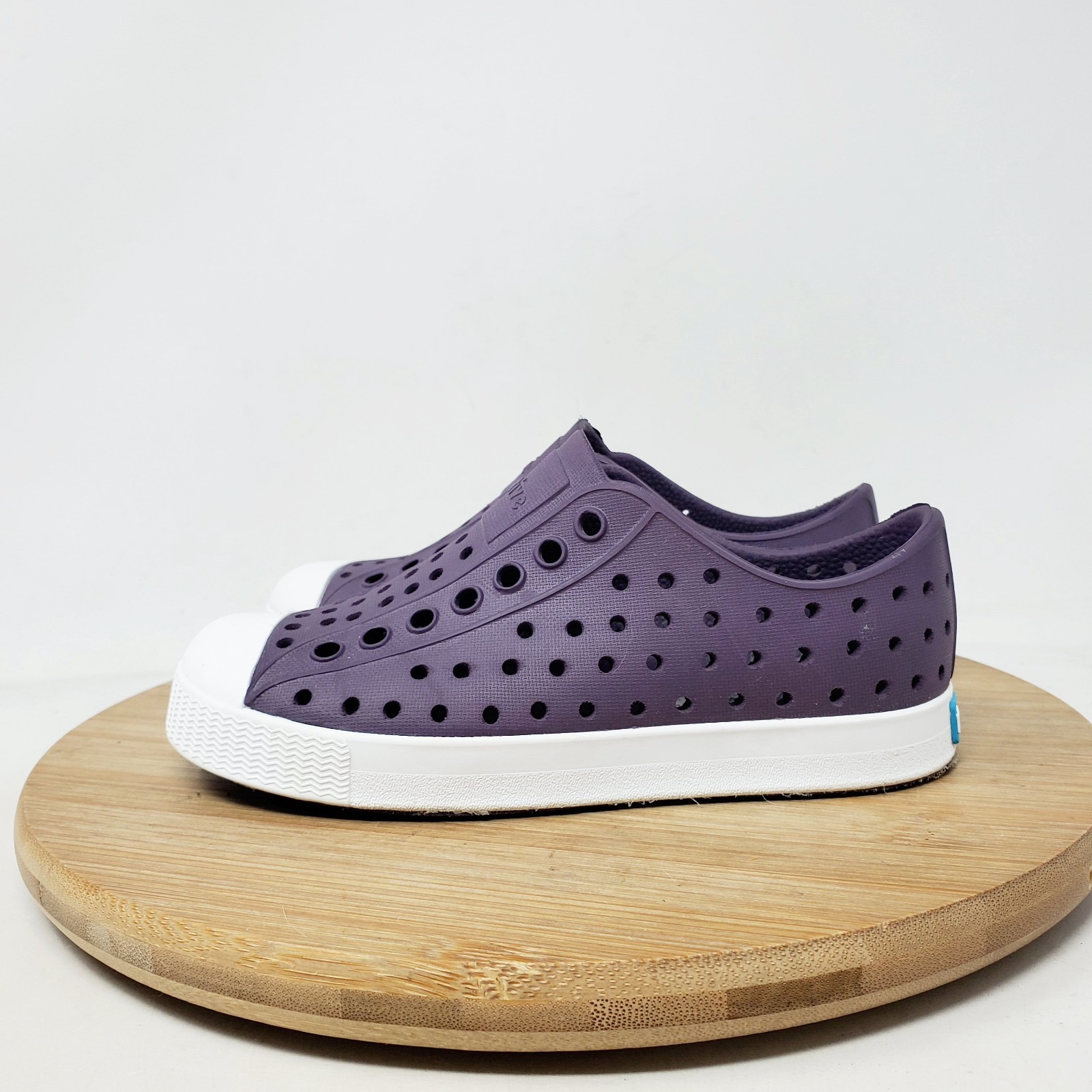 Native Jefferson Shoes Kids 9 Girls Boys Dark Purple Slip On Sandal Play School