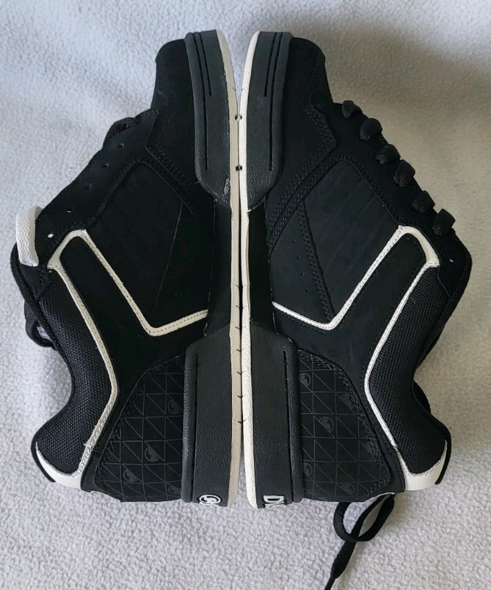 Vintage Y2K DVS Transom Skateboarding Chunky Sneakers Shoes Size 9 Mens