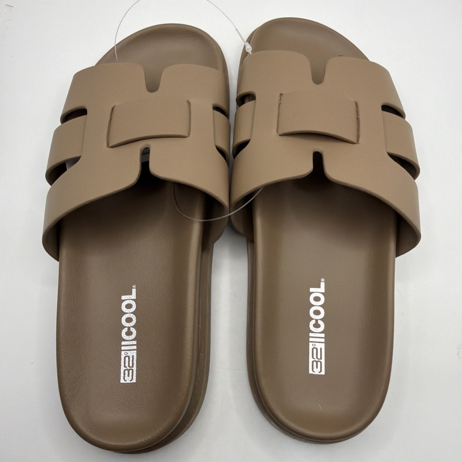 32 Degrees Womens Sandals Tan Slip-On Soft EVA Cushioned Shower. Size 6. New