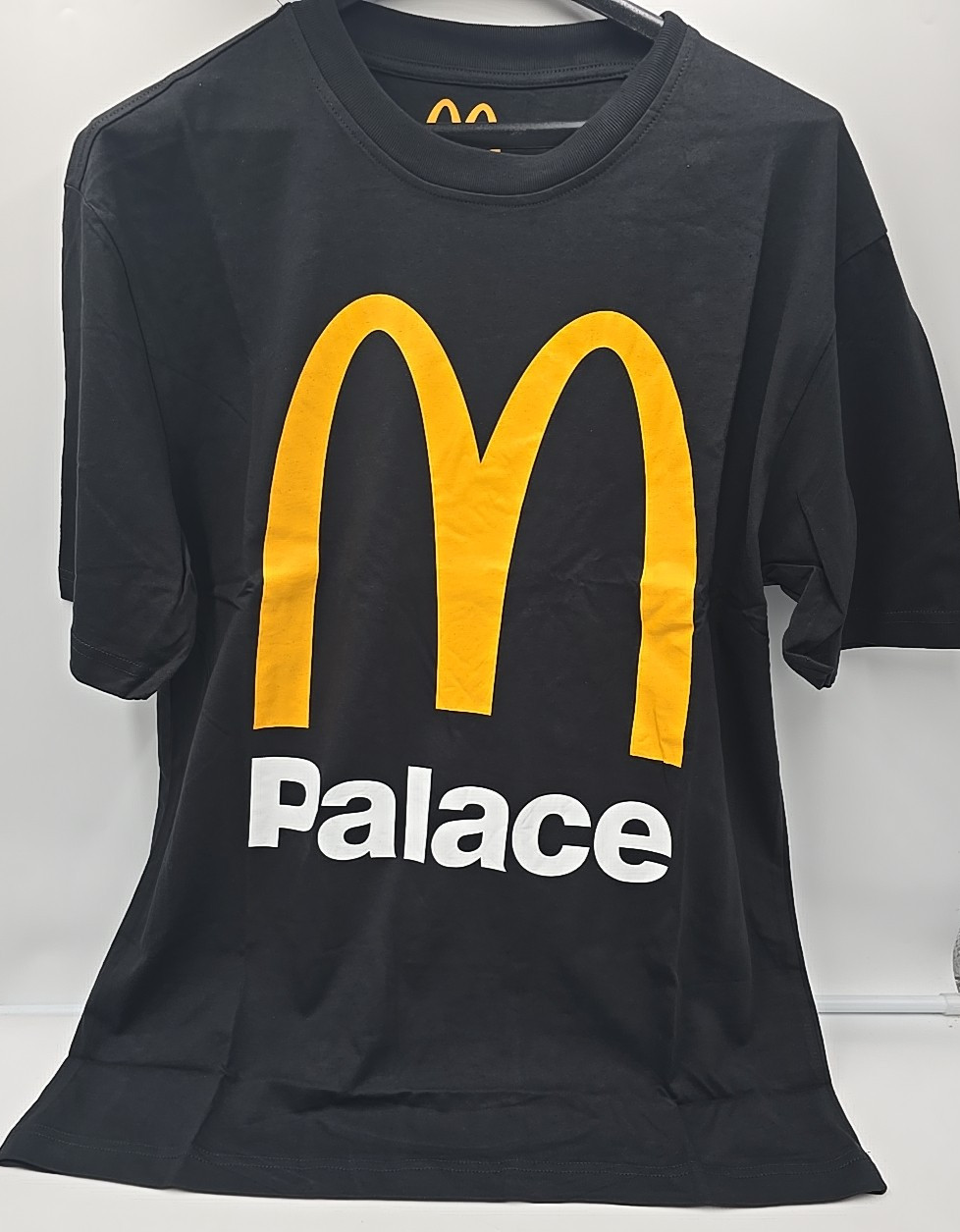 Palace x McDonald’s Logo T-shirt Skateboard size L Brand new Sealed
