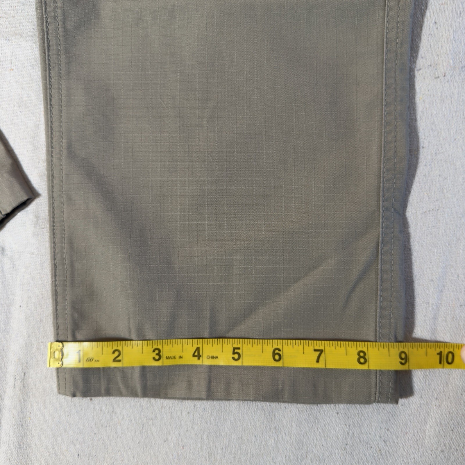 Free Soldier Men’s Beige Ripstop Cargo Pants Straight Leg Elastic Waist 36