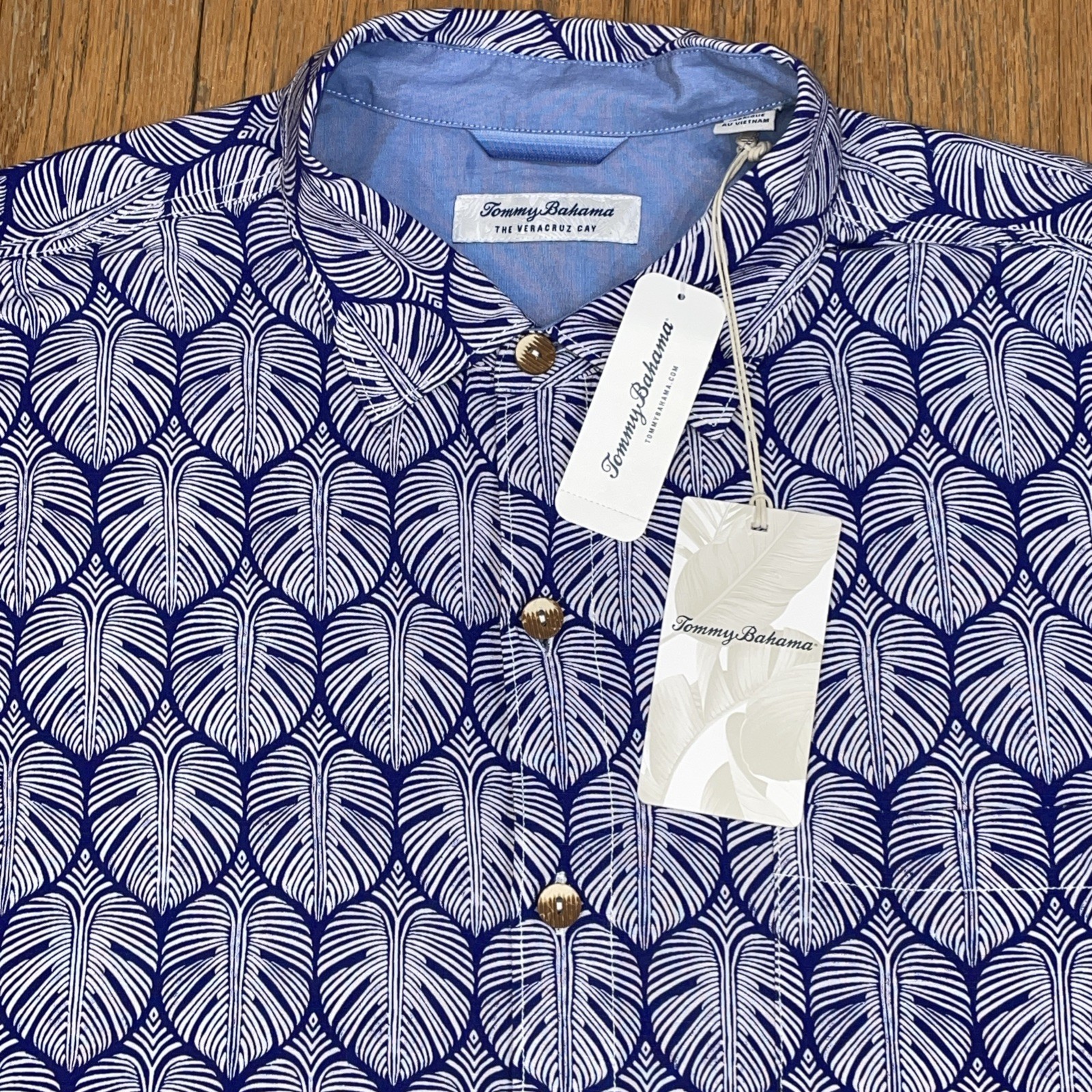 Tommy Bahama Men’s XL Camp Shirt Veracruz Monstera Tiles Cobalt Blue NEW $118