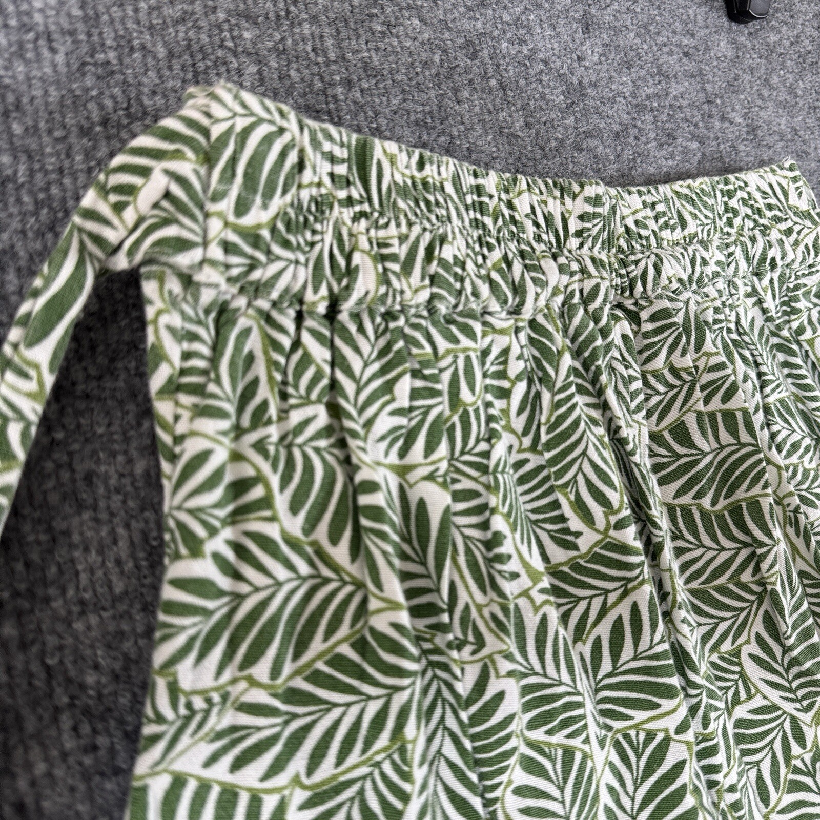 Midnight Sky Linen Pants Small Green Wide Leg Tropical Ankle High Rise Floral