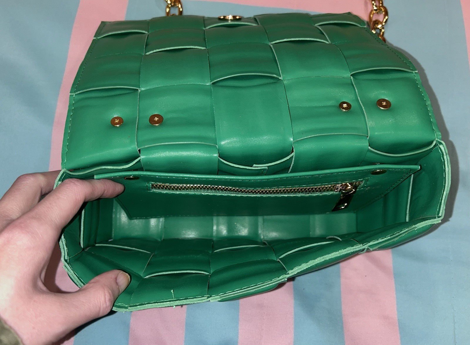 Funky Green Puffy Woven Rectangle Crossbody Purse Bag with Chain Strap
