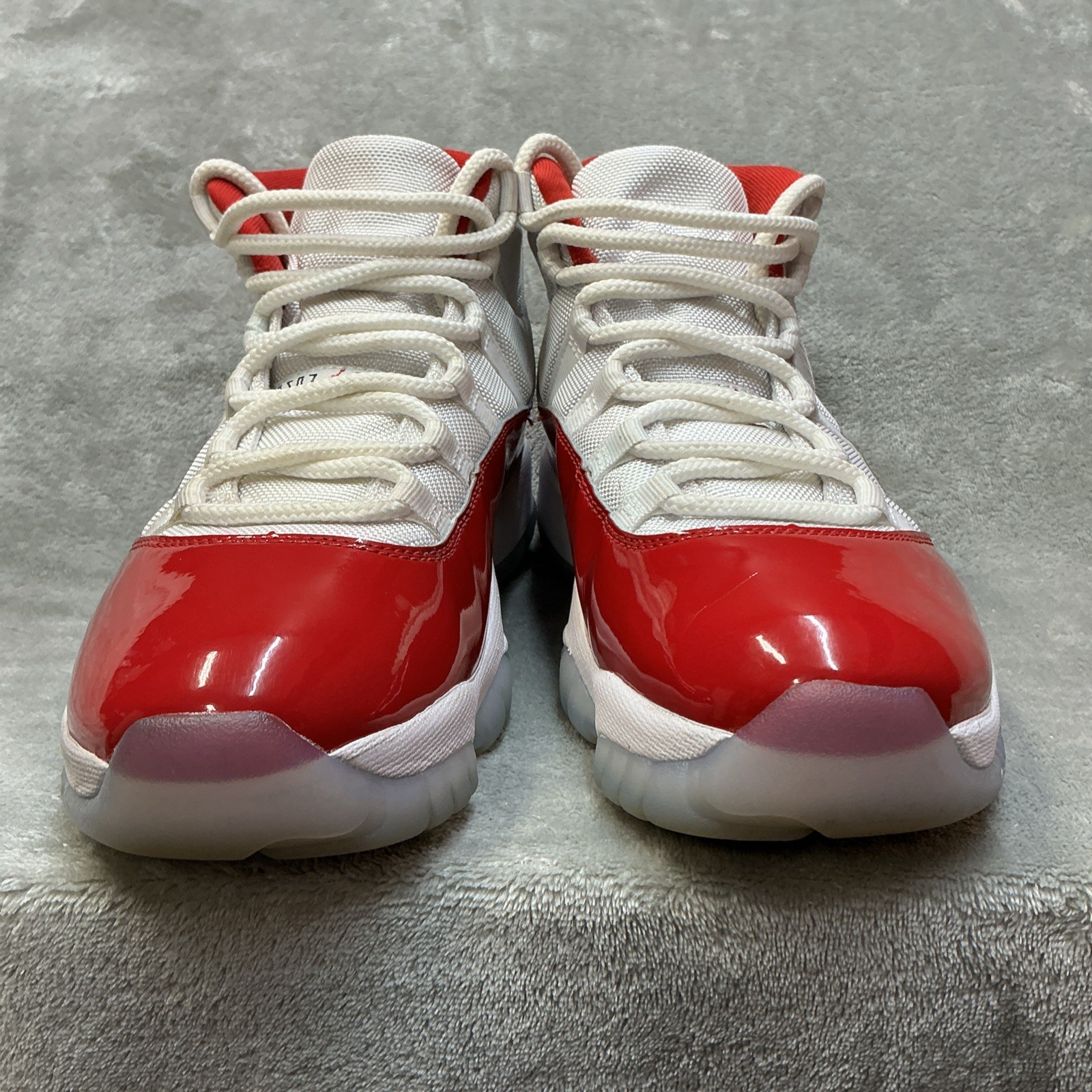 Air Jordan 11 Cherry 2022 Size 9 Mens Red/White paten leather CT8012 116