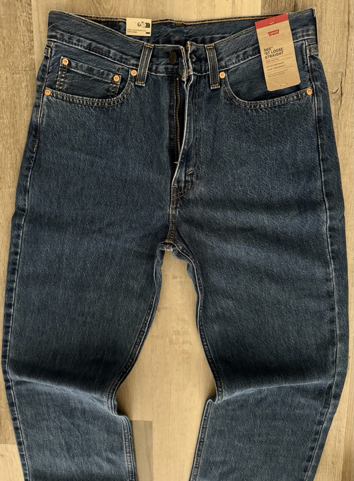 Levi’s 565 ’97 Loose Straight Leg Jeans Men Size 33 X 32 Blue Distressed Wash
