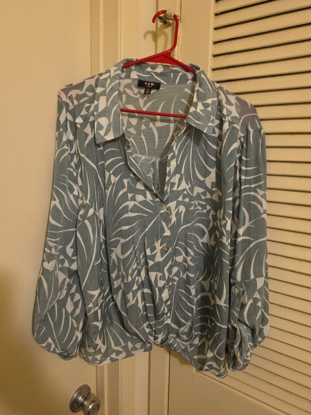 A.U.W Button Up Womens Green Shirt Floral