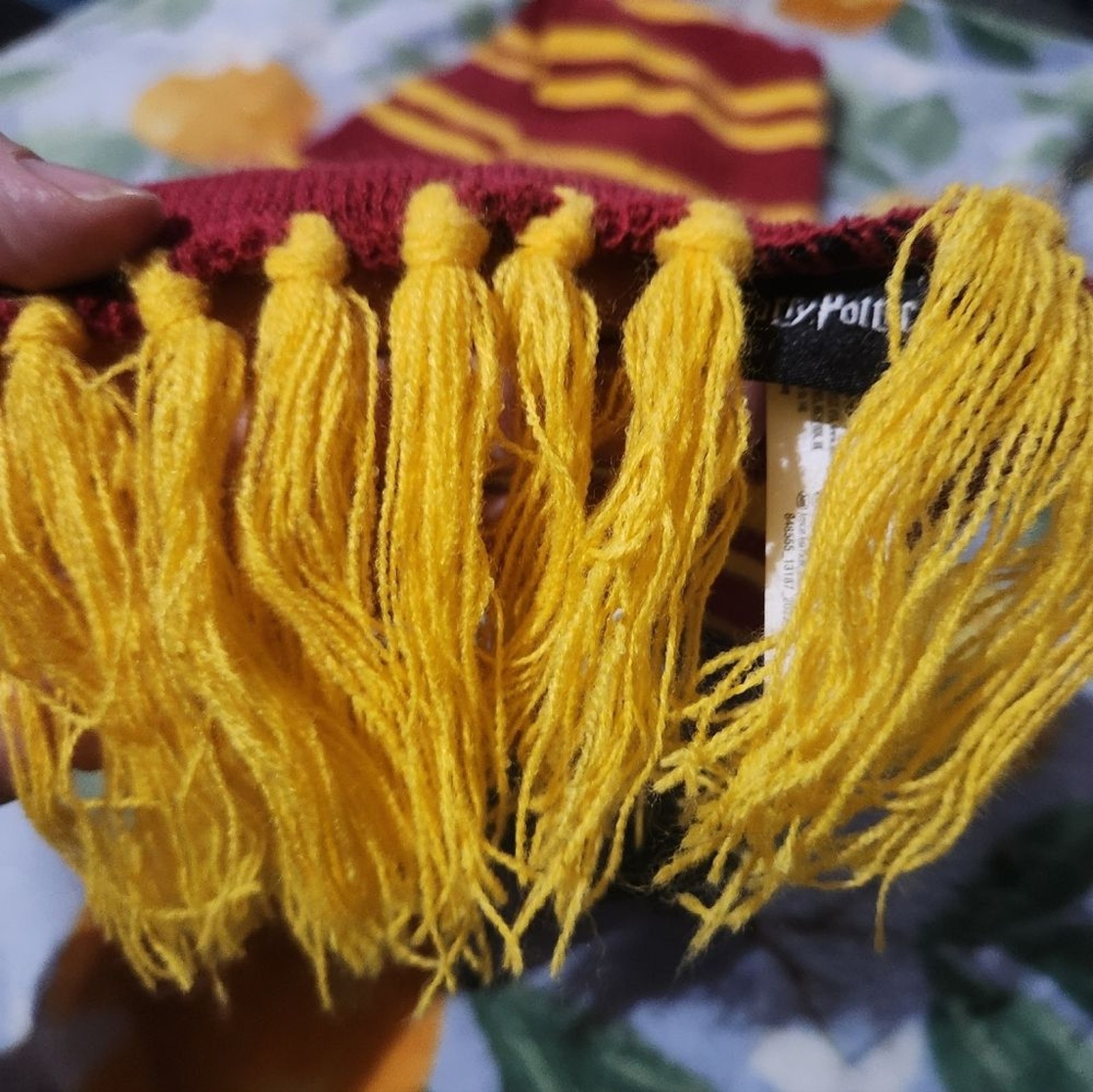 Gryffindor Striped Scarf with Crest