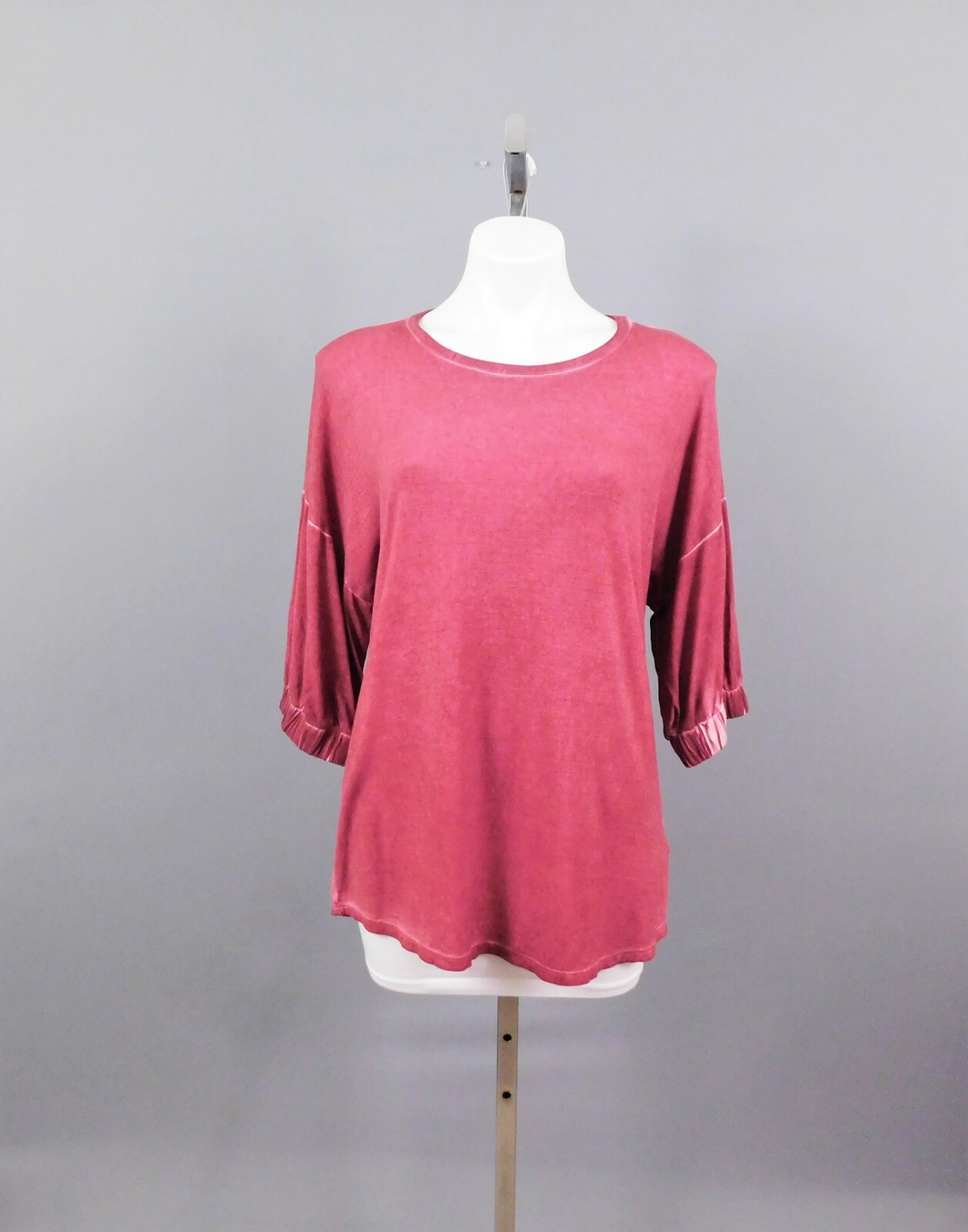 Tea N Rose Women’s Shirt, Size S, Dark Pink, 95% Viscose, 5% Spandex