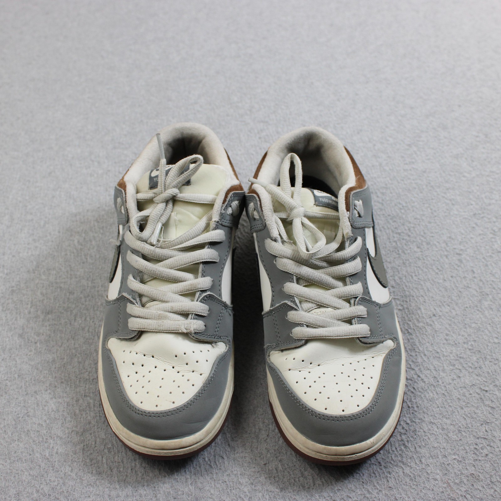 Nike SB Dunk Low Dunk x Yuto Horigome Shoes Men Size 10 Gray White FQ1180-001