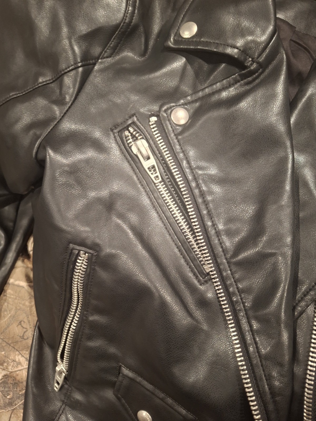 jacket bikers style black faux leather
